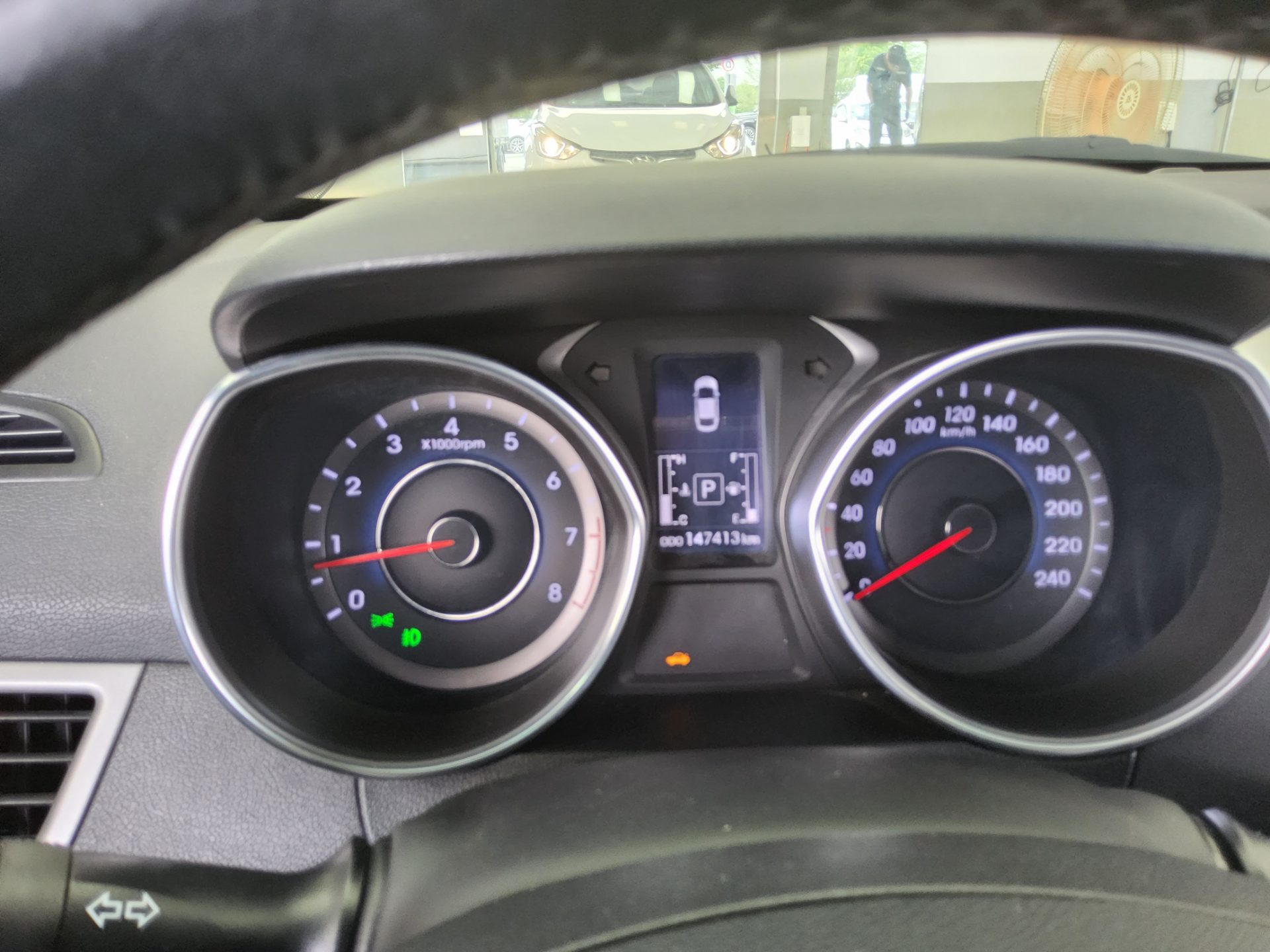 2014 - hyundai avante