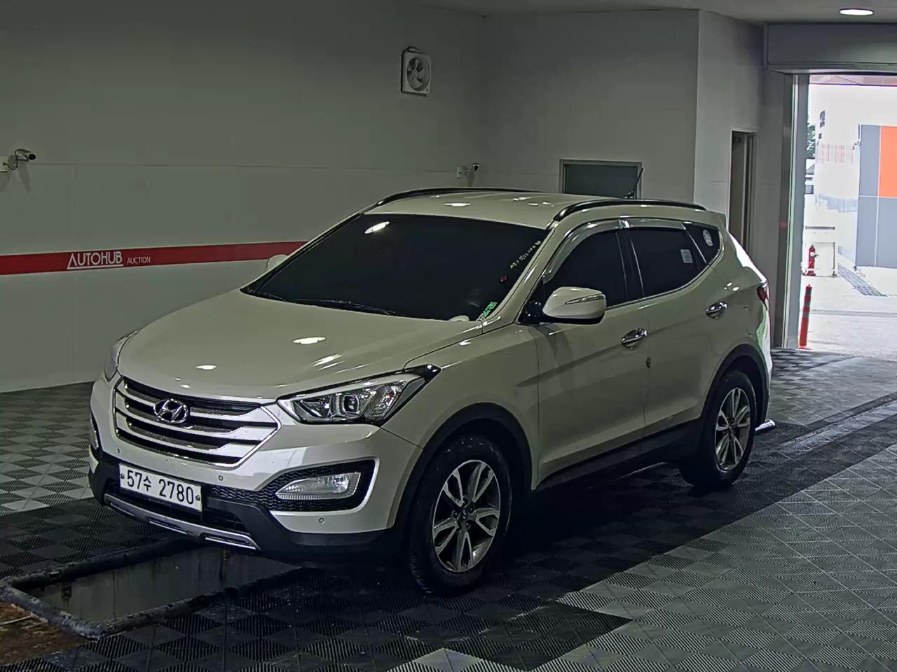 HYUNDAI SANTA FE (DM)