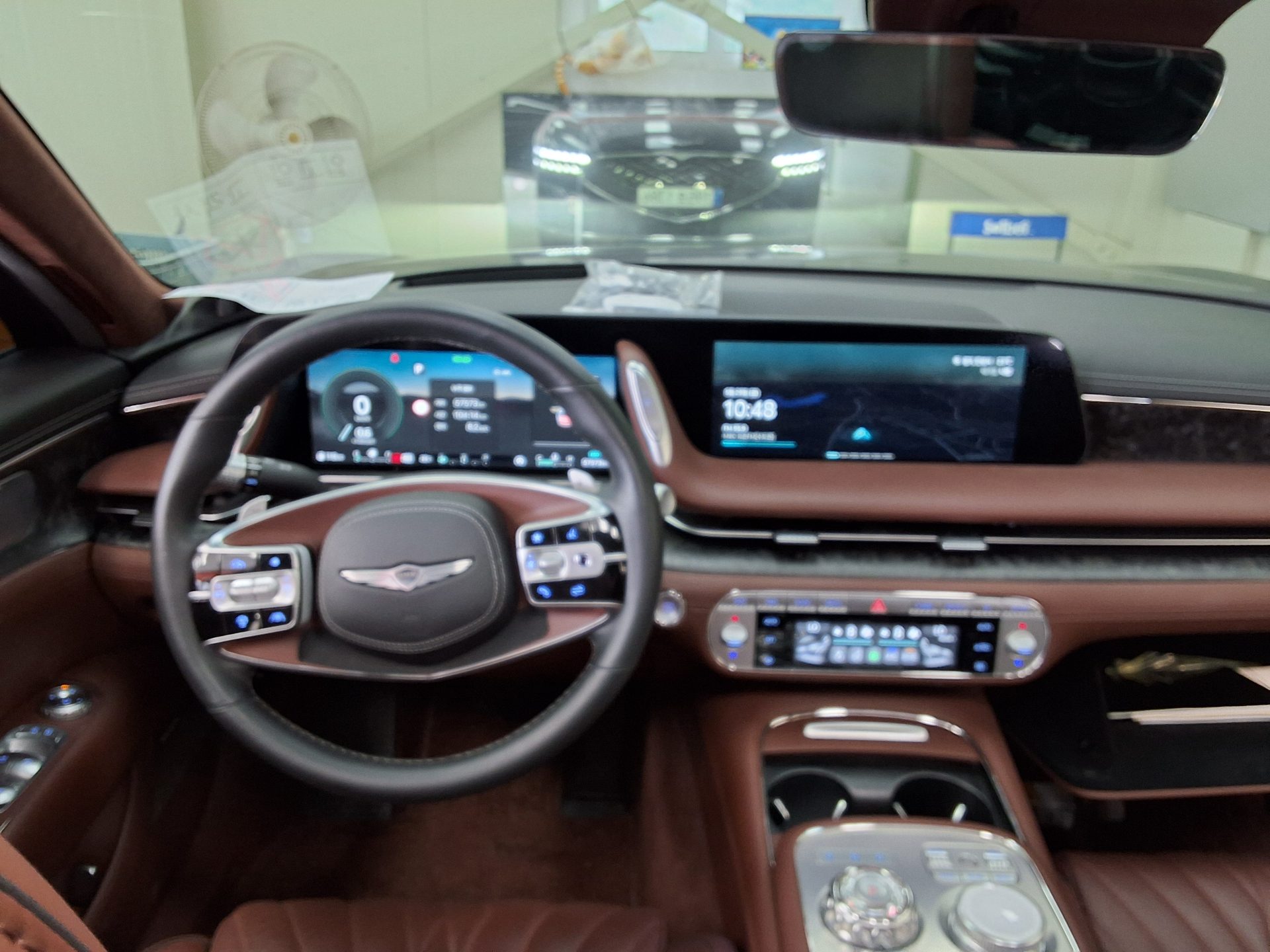 2023 - genesis g90
