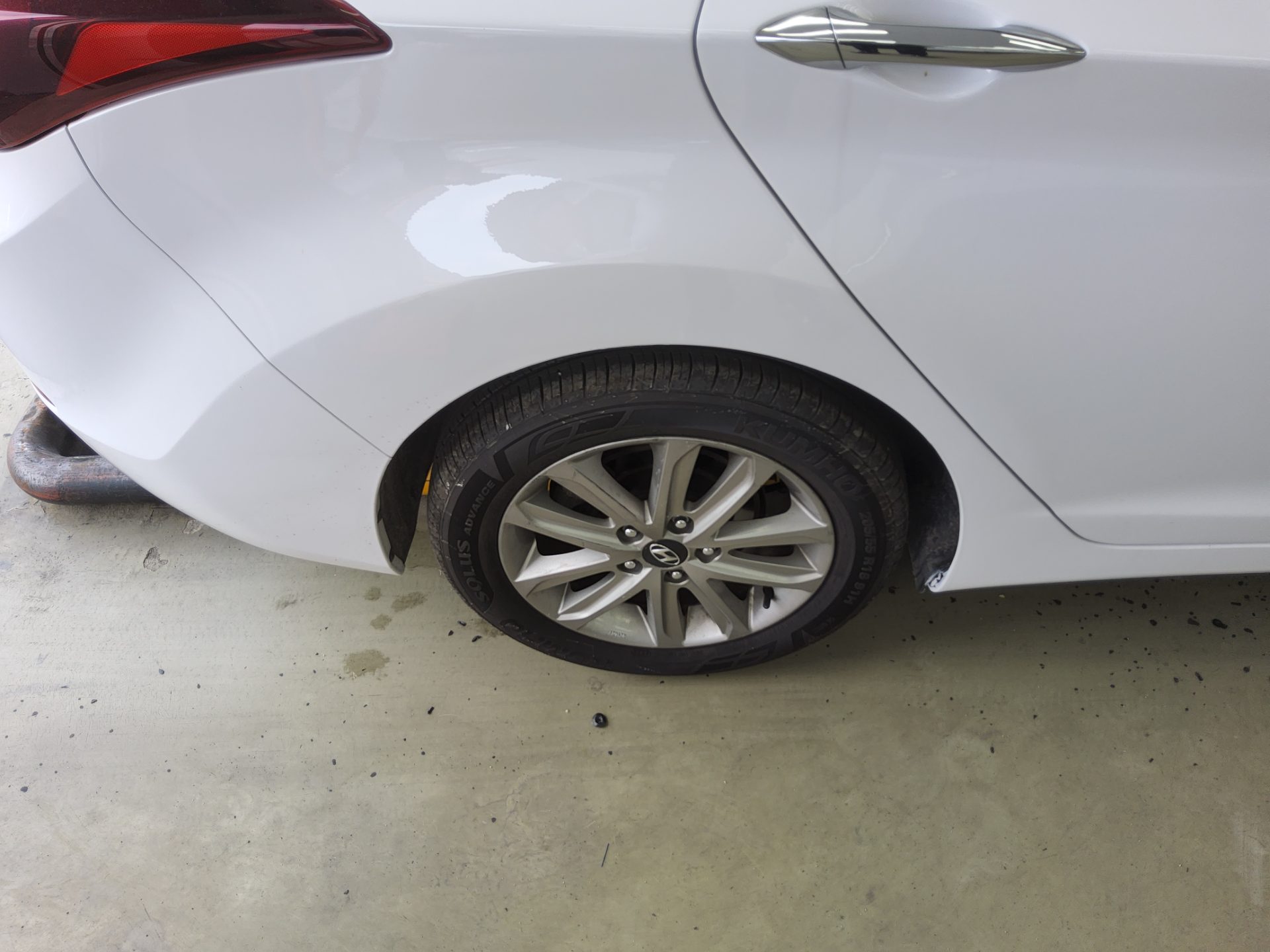 2014 - hyundai avante