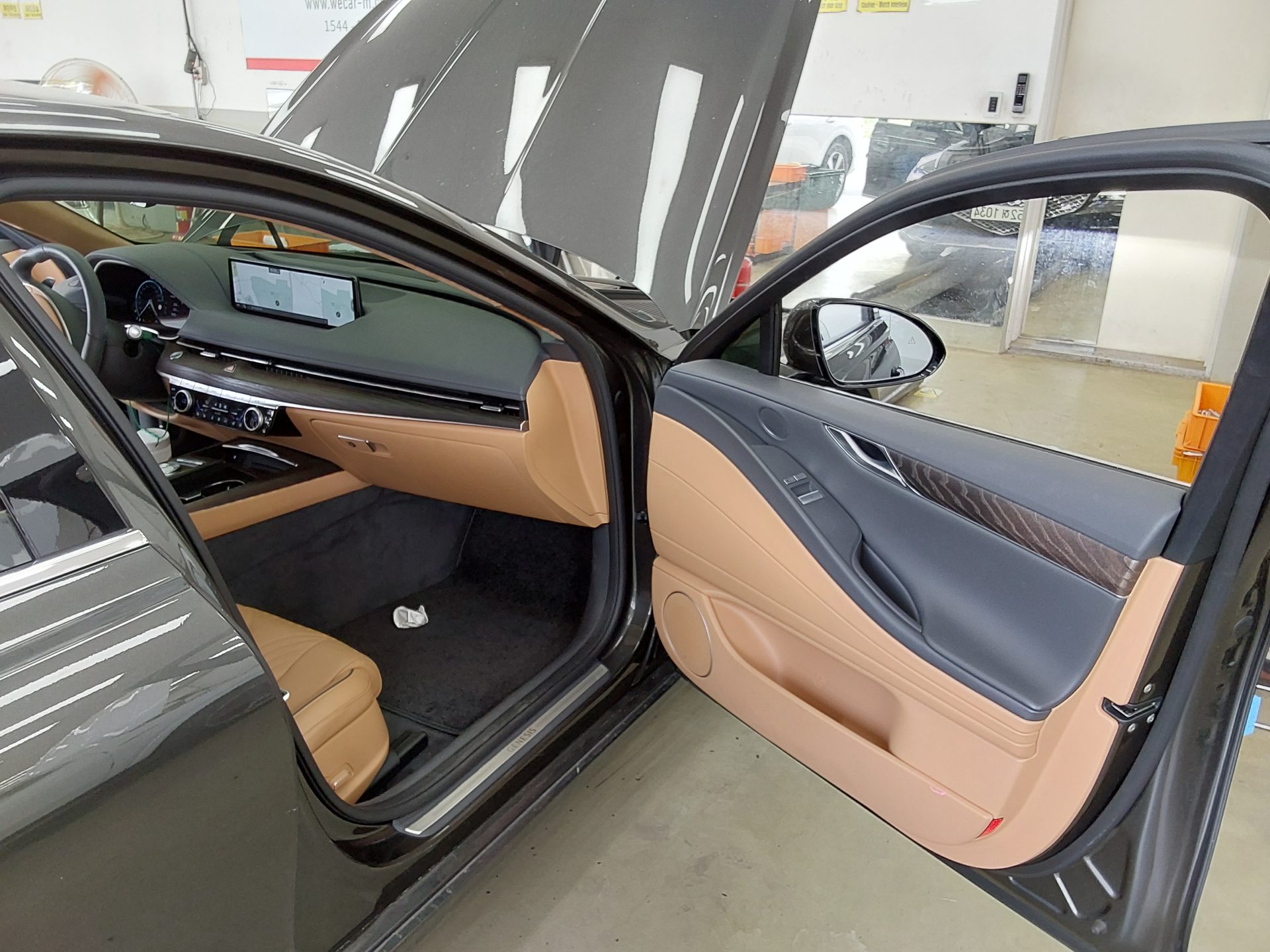 2022 - genesis g80