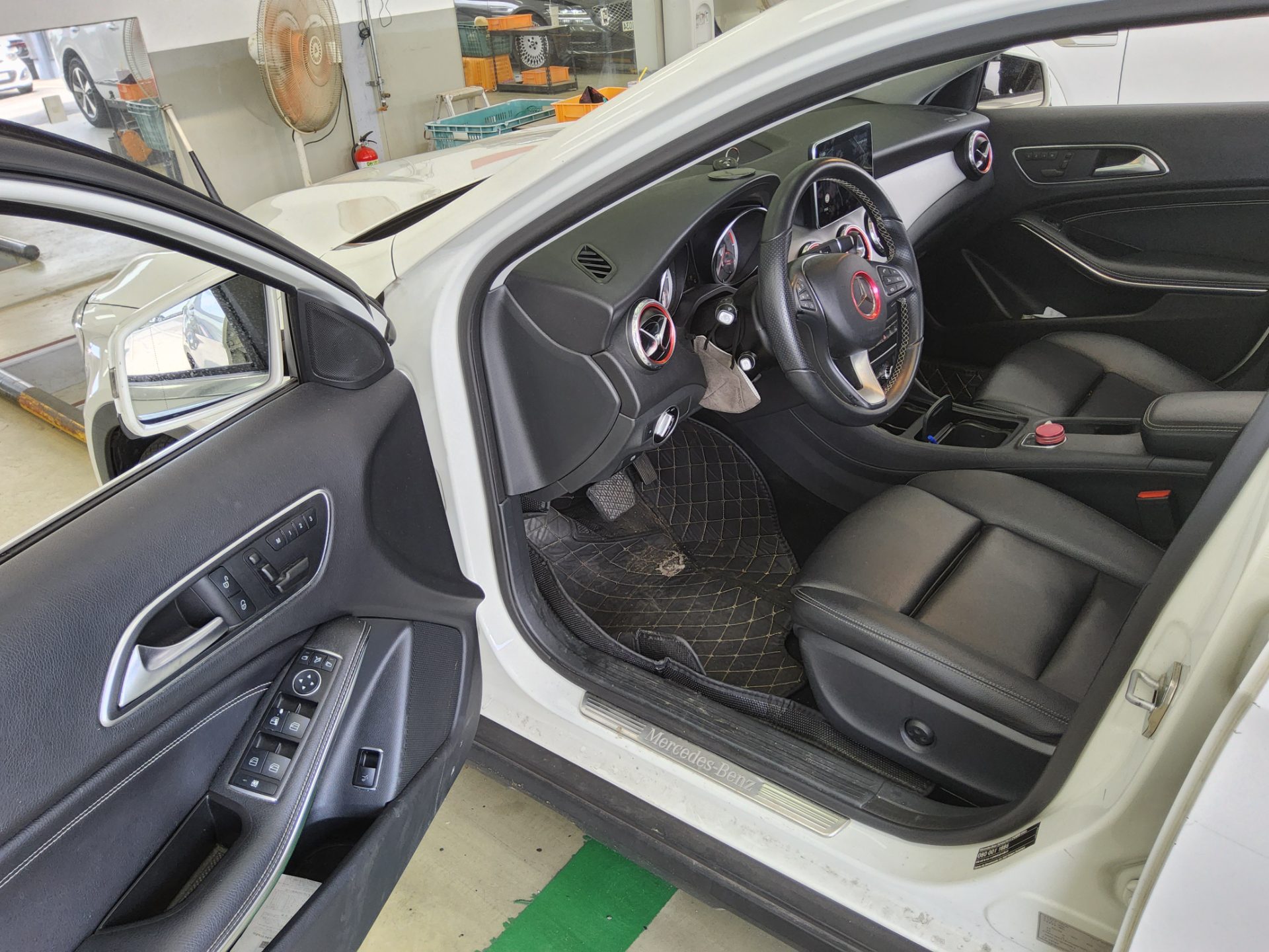 2016 - mercedes-benz 200