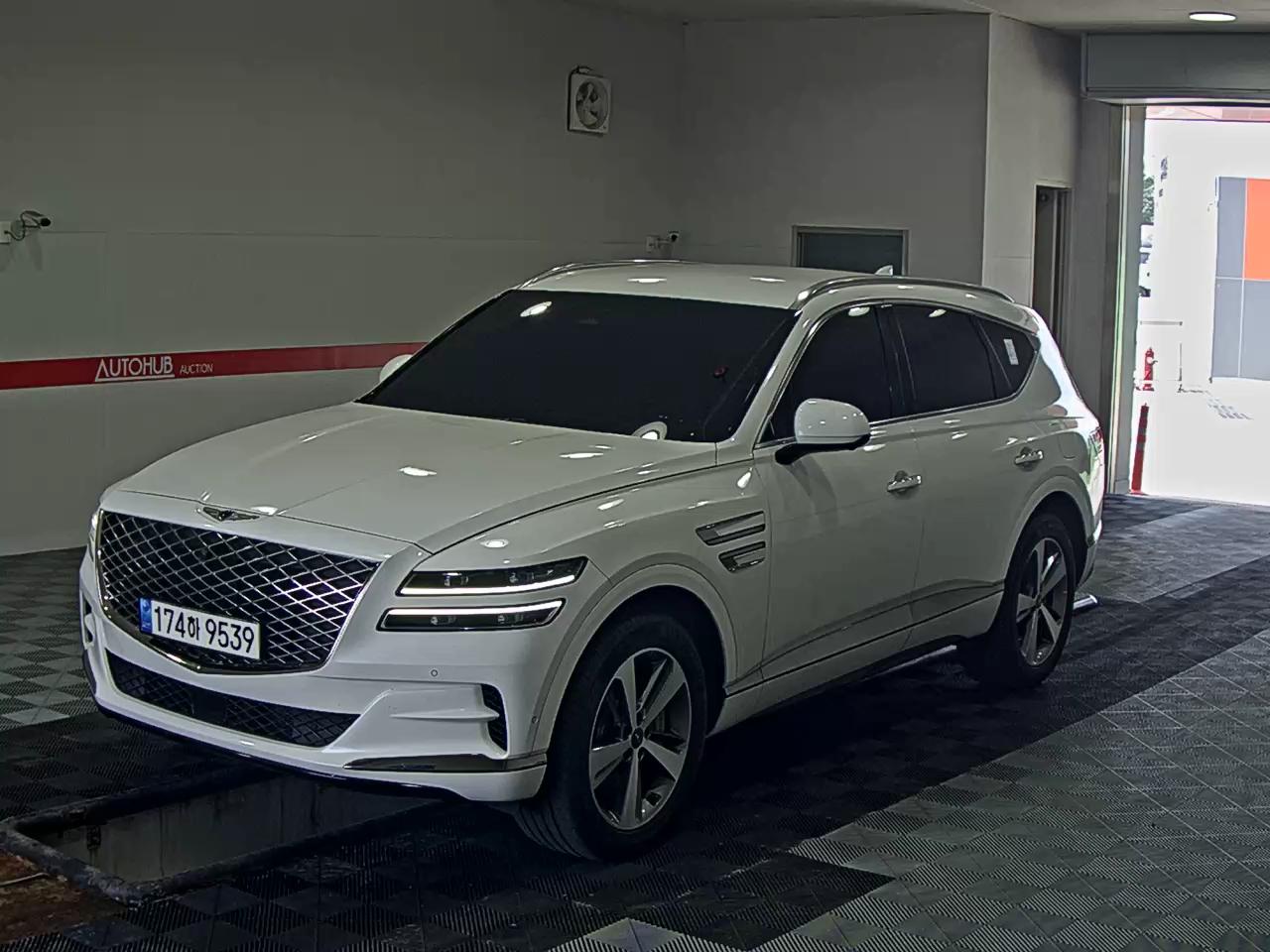 GENESIS GV80 BASE MODEL