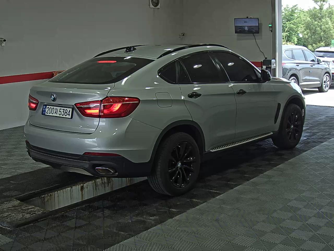 2017 - bmw x6