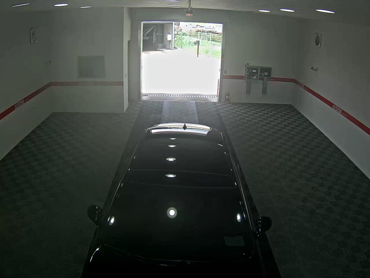2023 - genesis g90