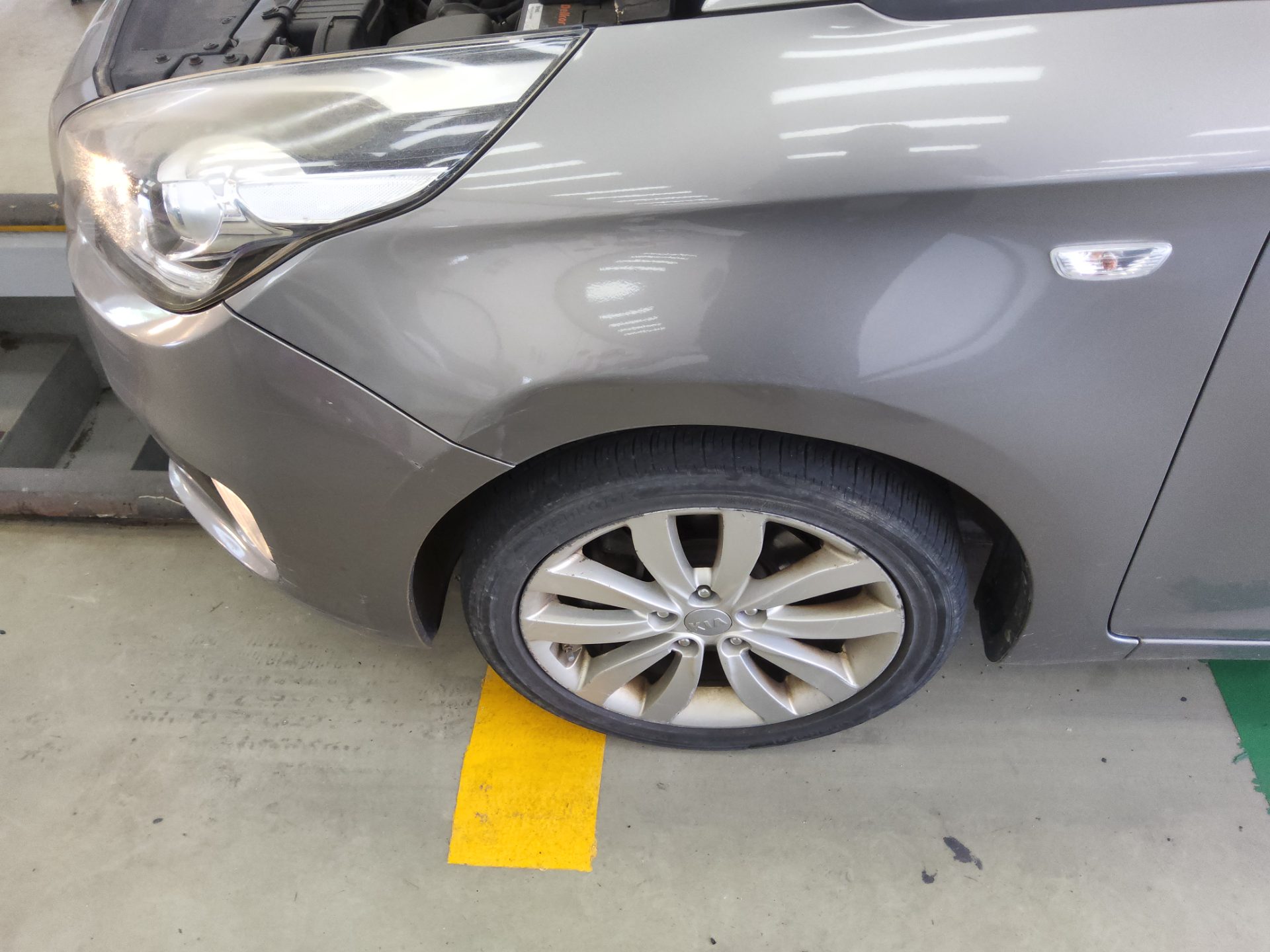 2014 - kia carens