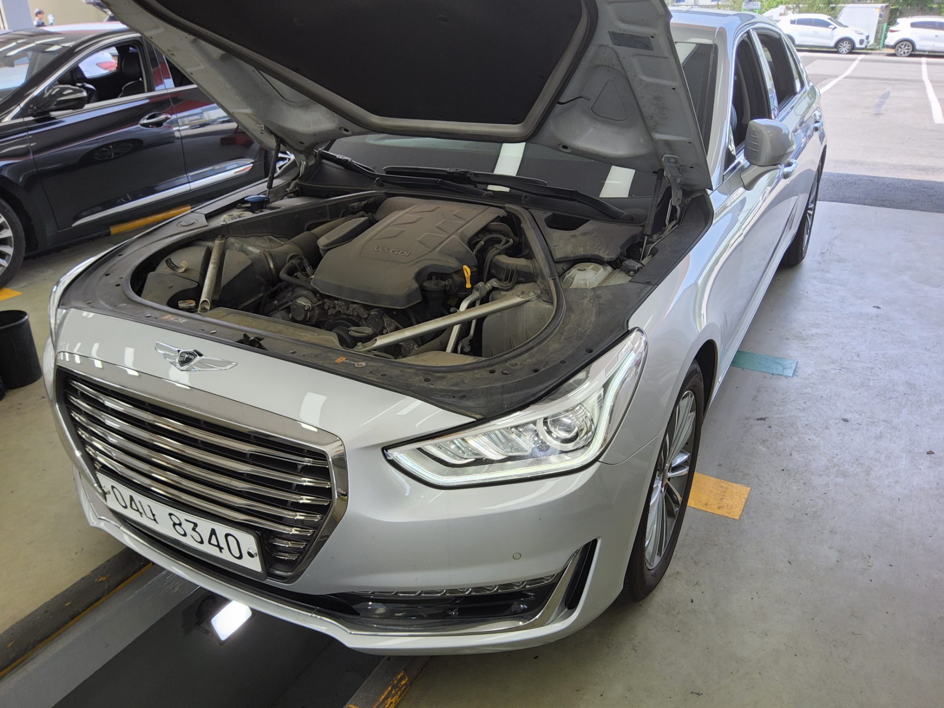 2017 - genesis eq900