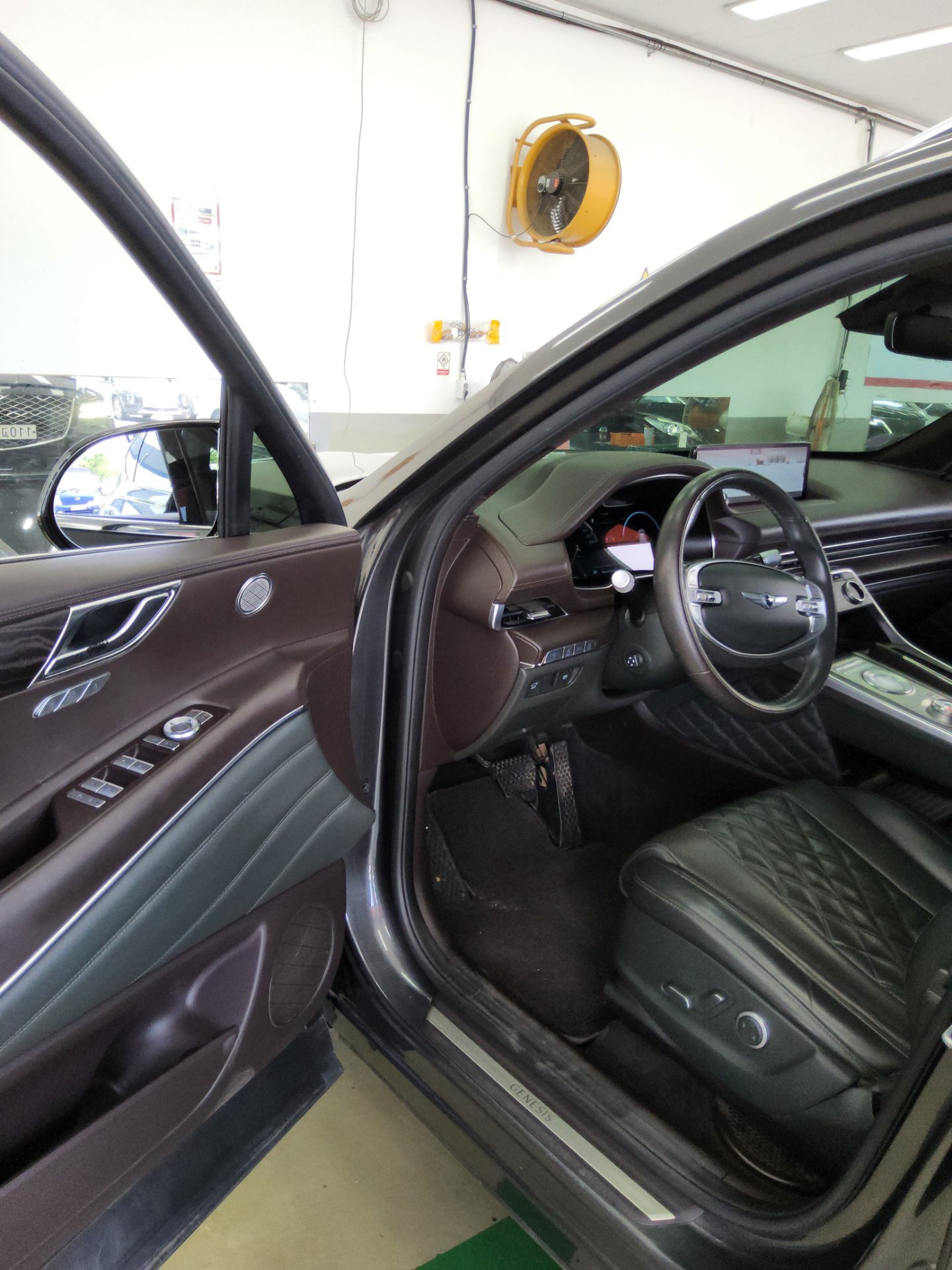 2020 - genesis gv80