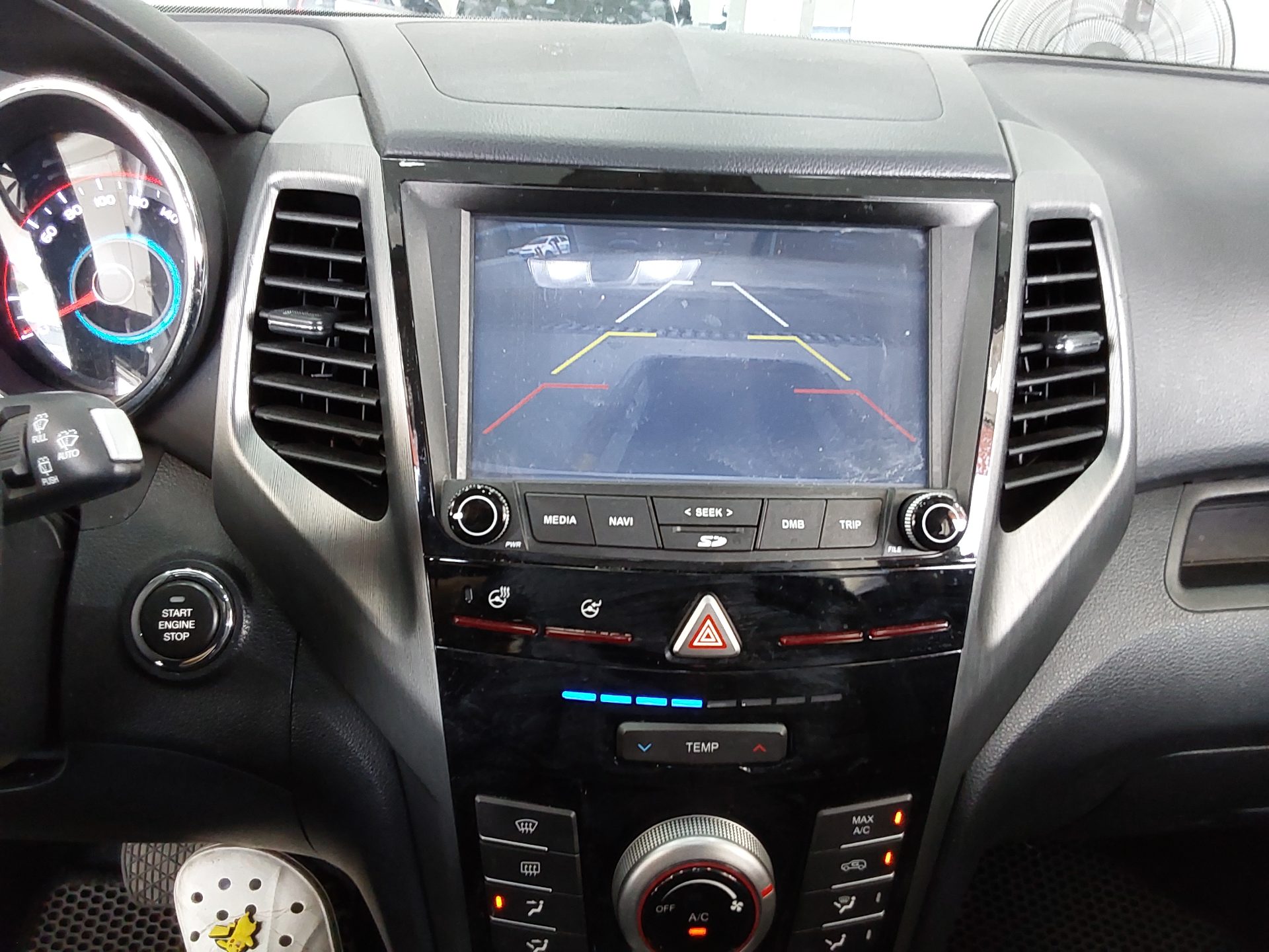 2018 - ssangyong tivoli