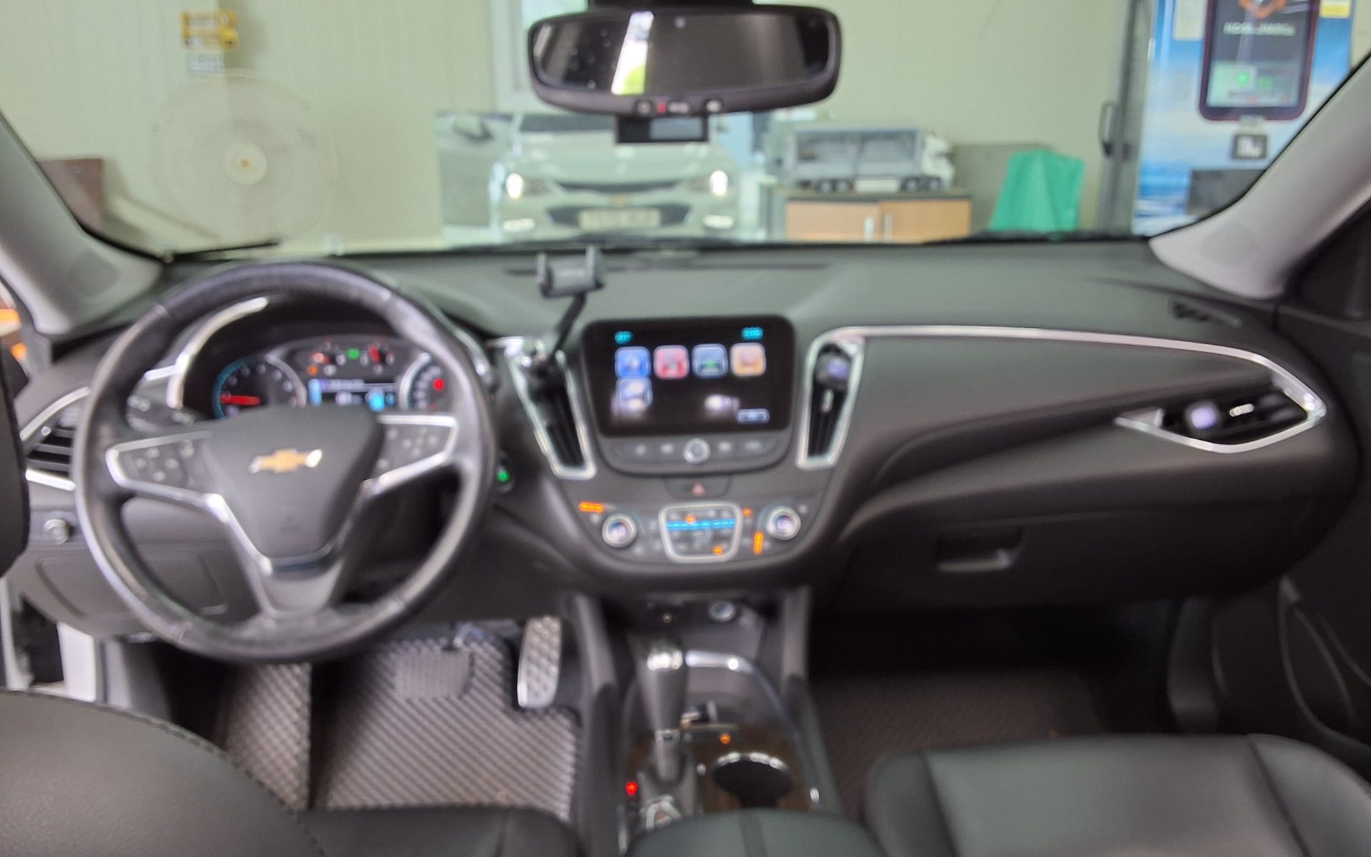 2017 - chevrolet malibu
