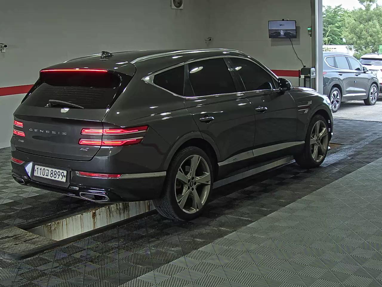 2020 - genesis gv80