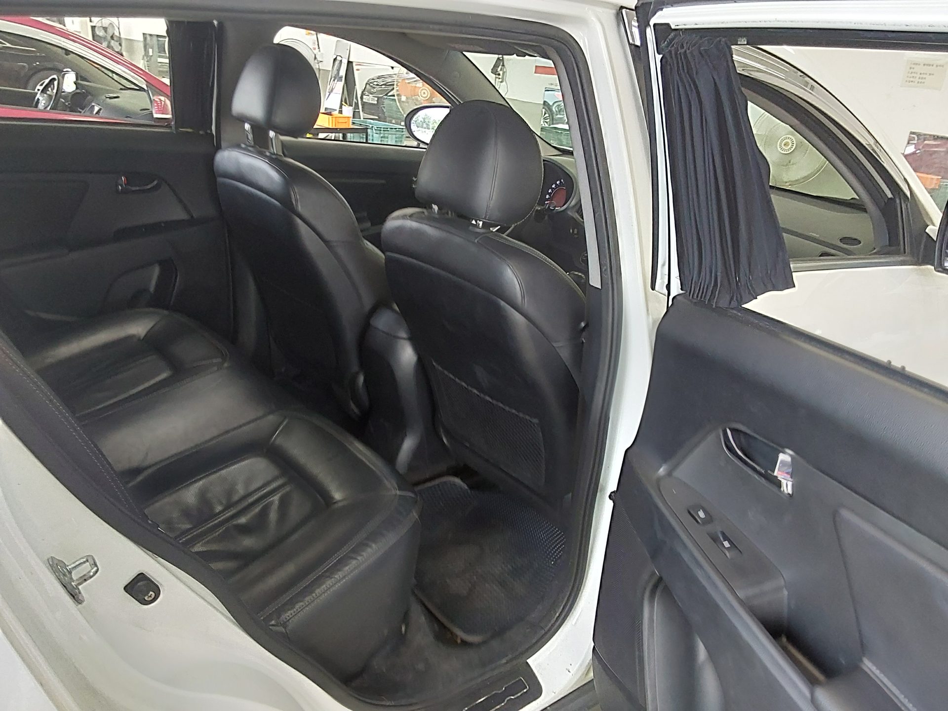 2011 - kia sportage
