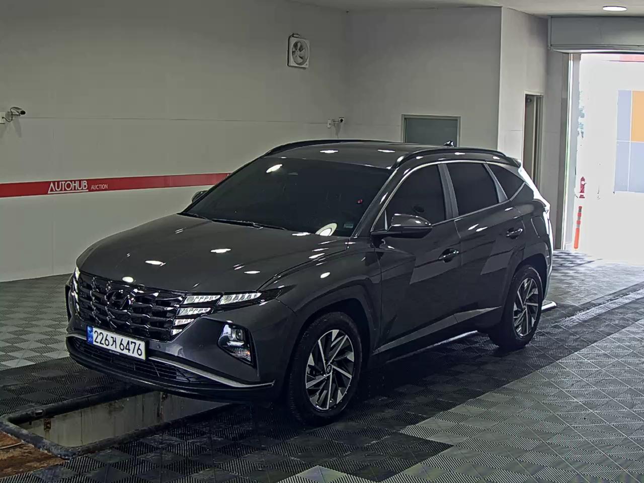 HYUNDAI TUCSON HEV