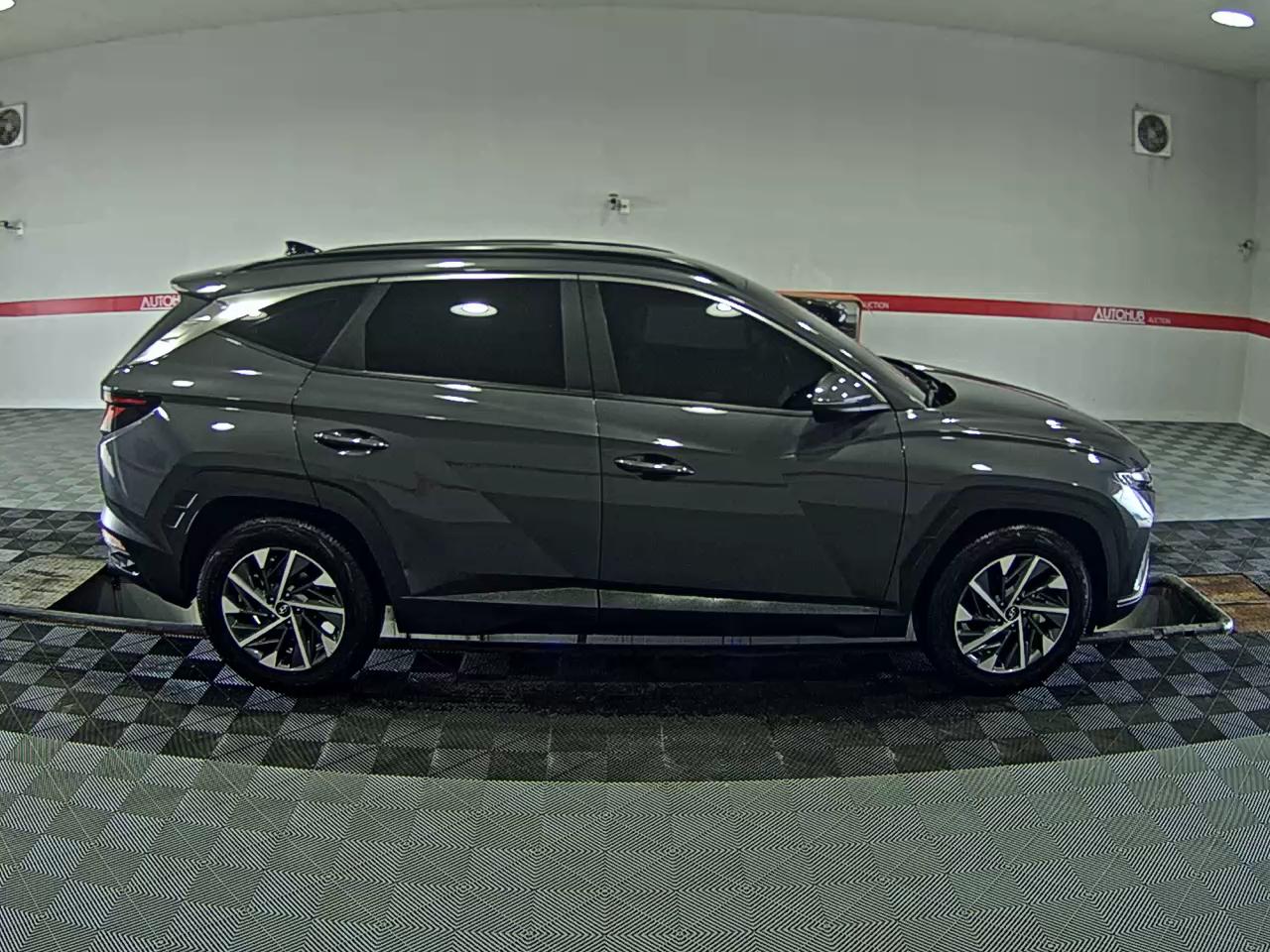 2022 - hyundai tucson