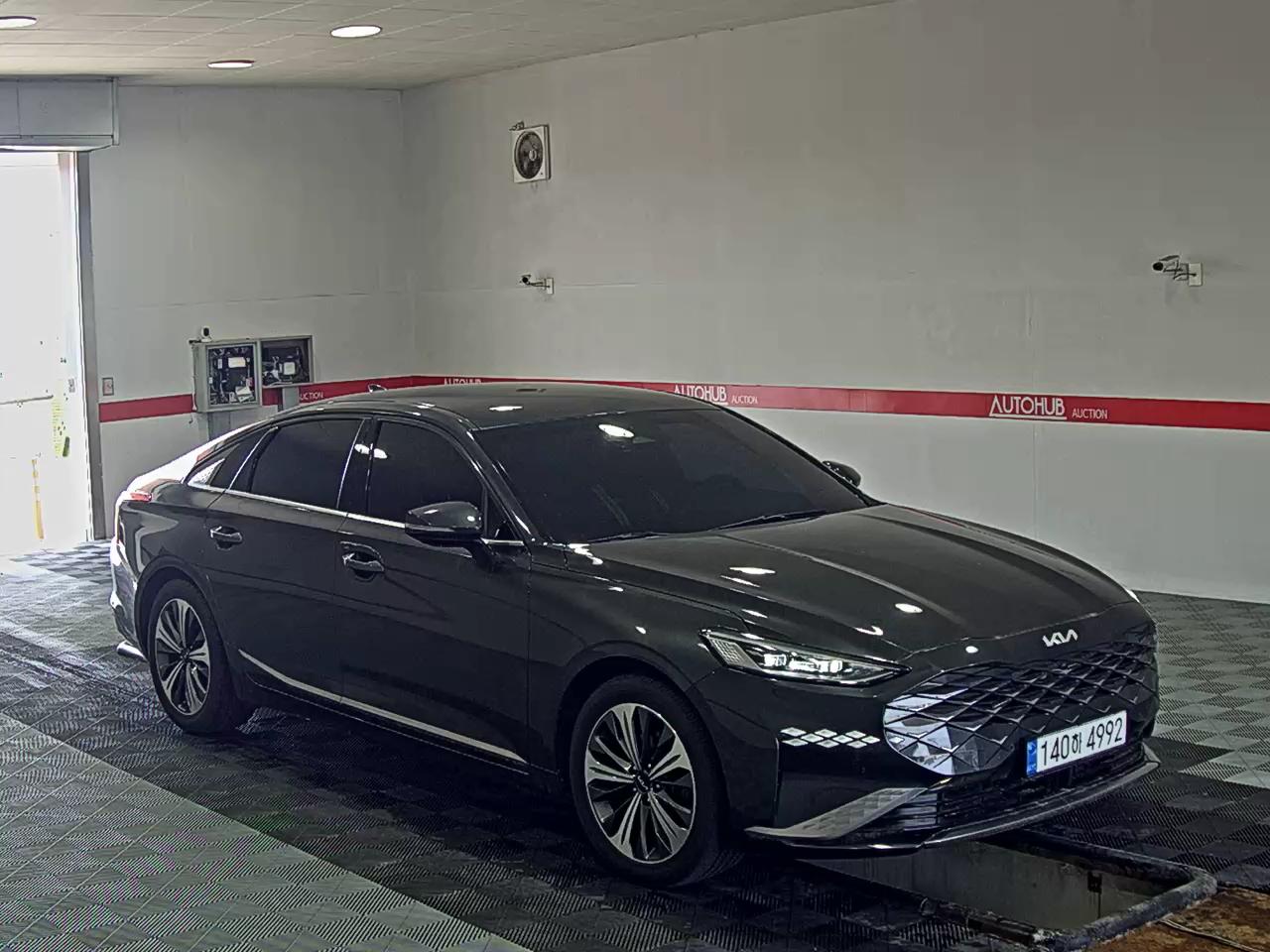 2023 - kia k8