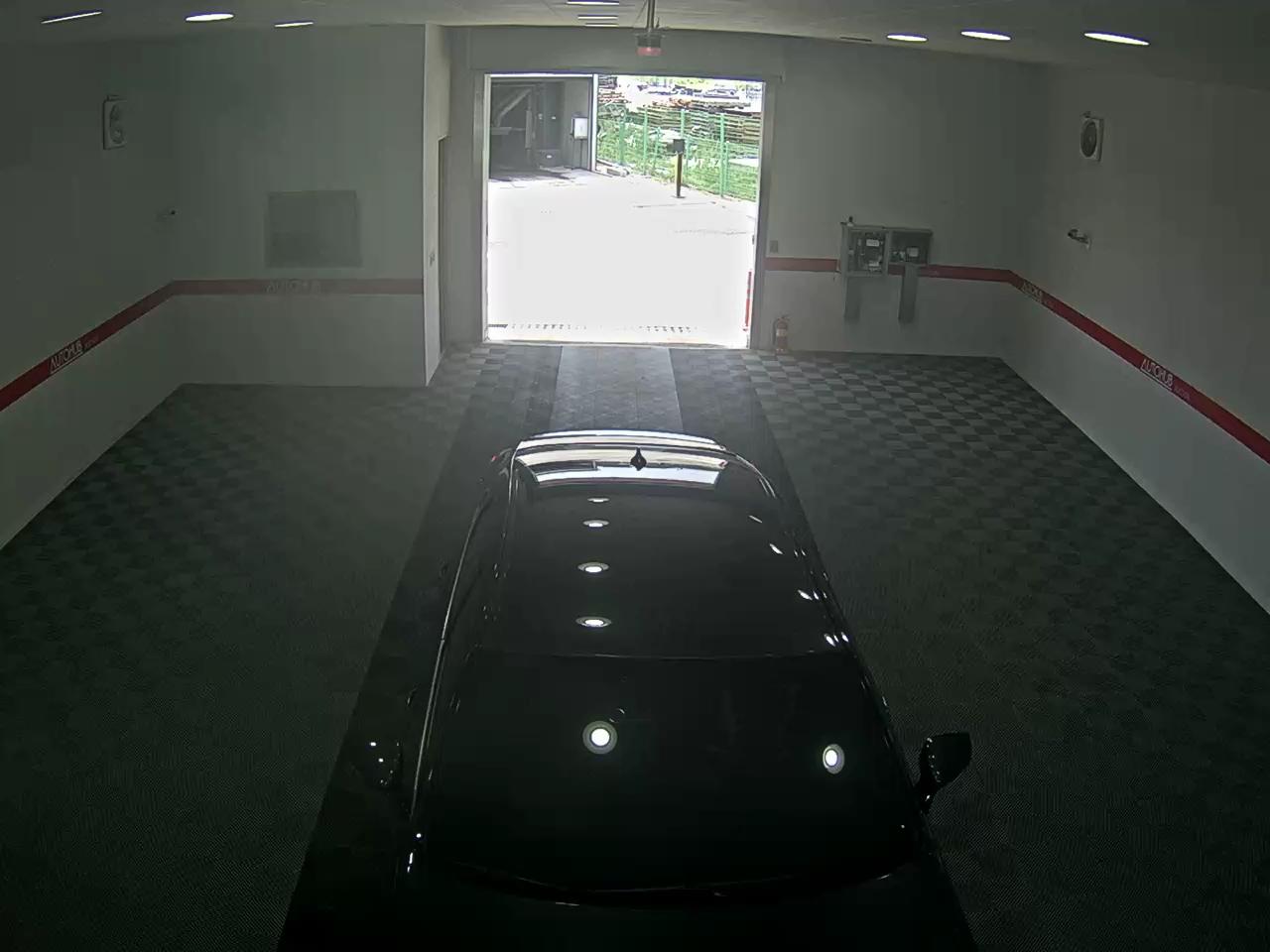 2023 - kia k8