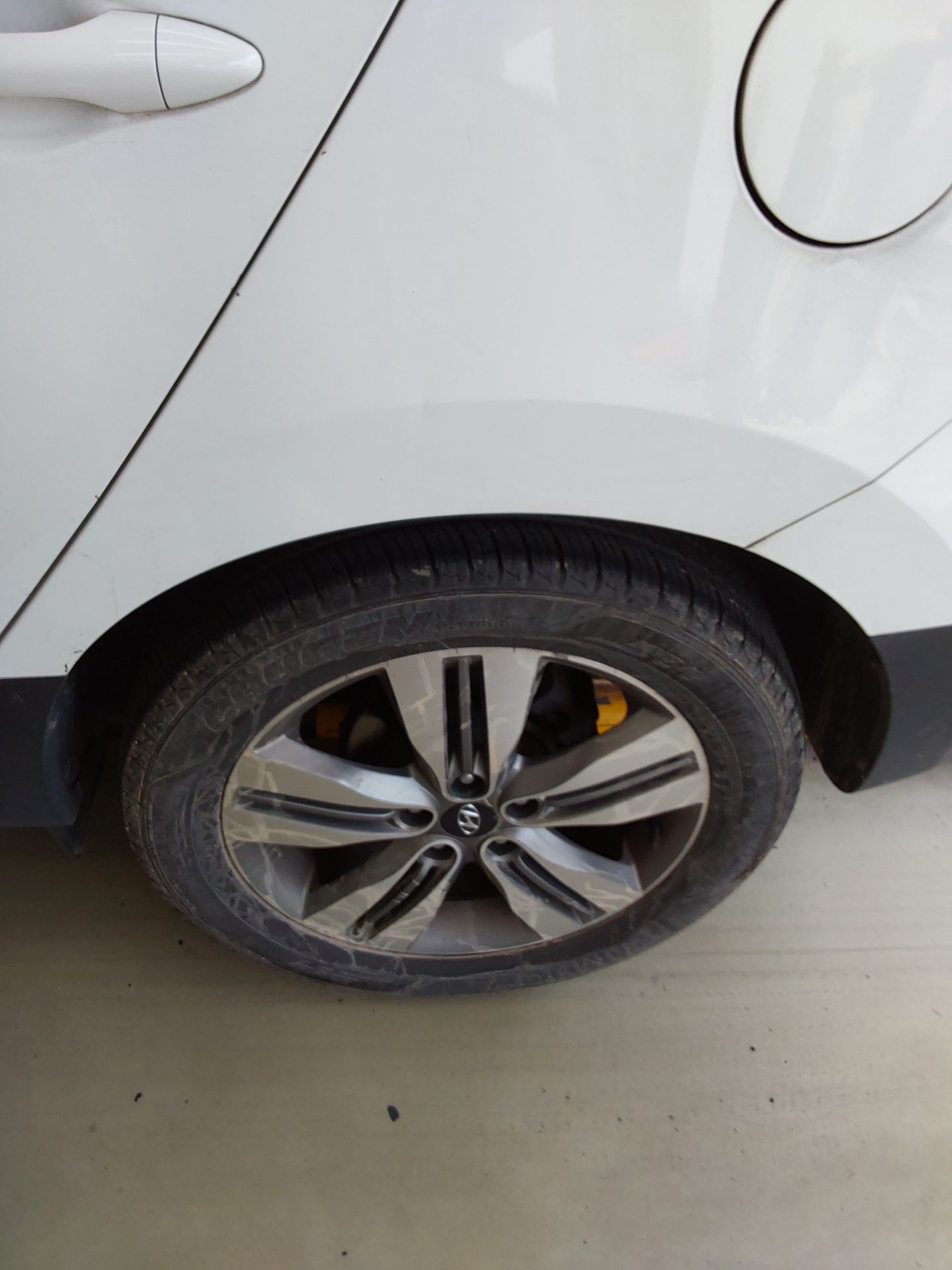 2014 - hyundai tucson