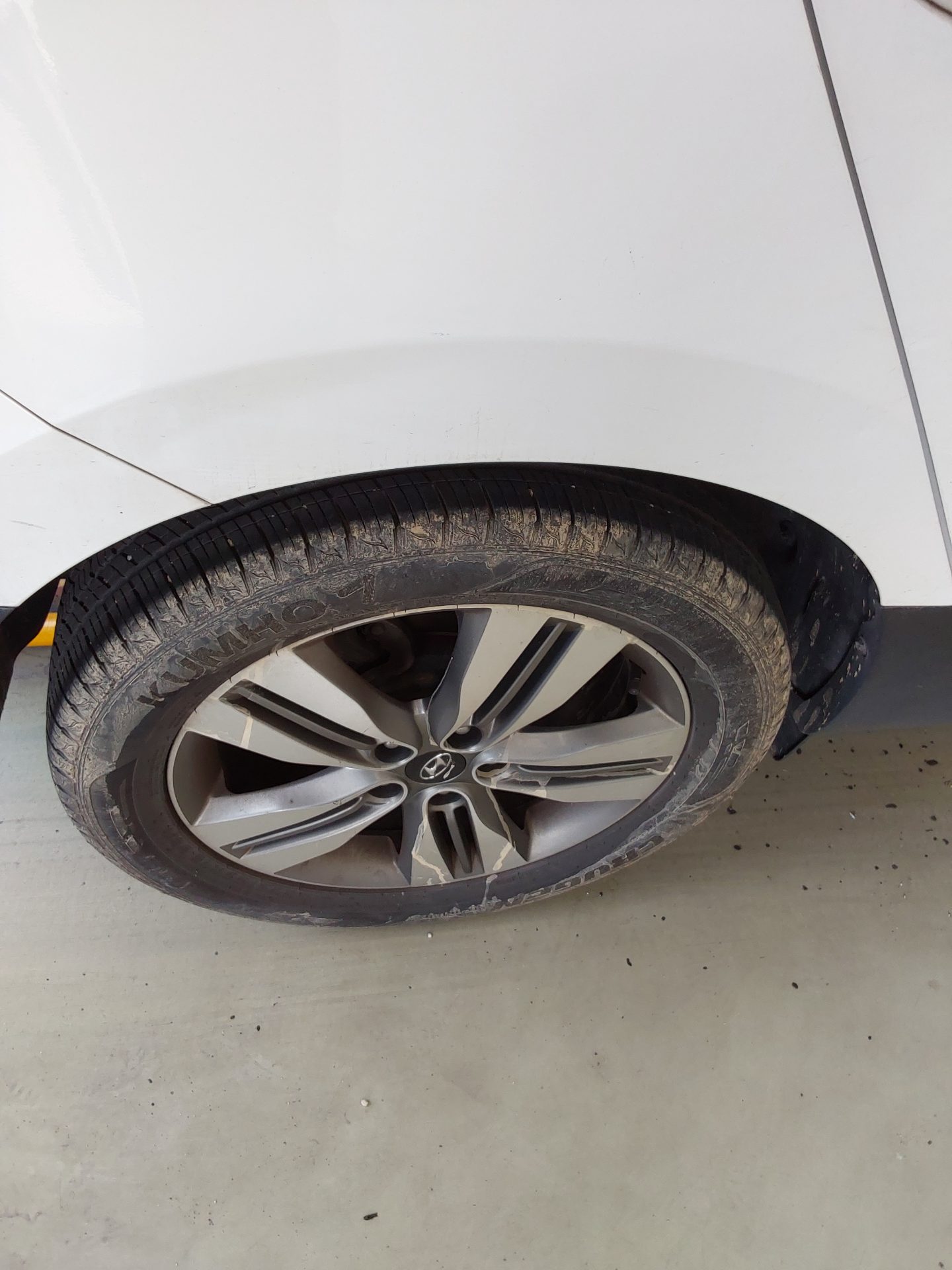 2014 - hyundai tucson