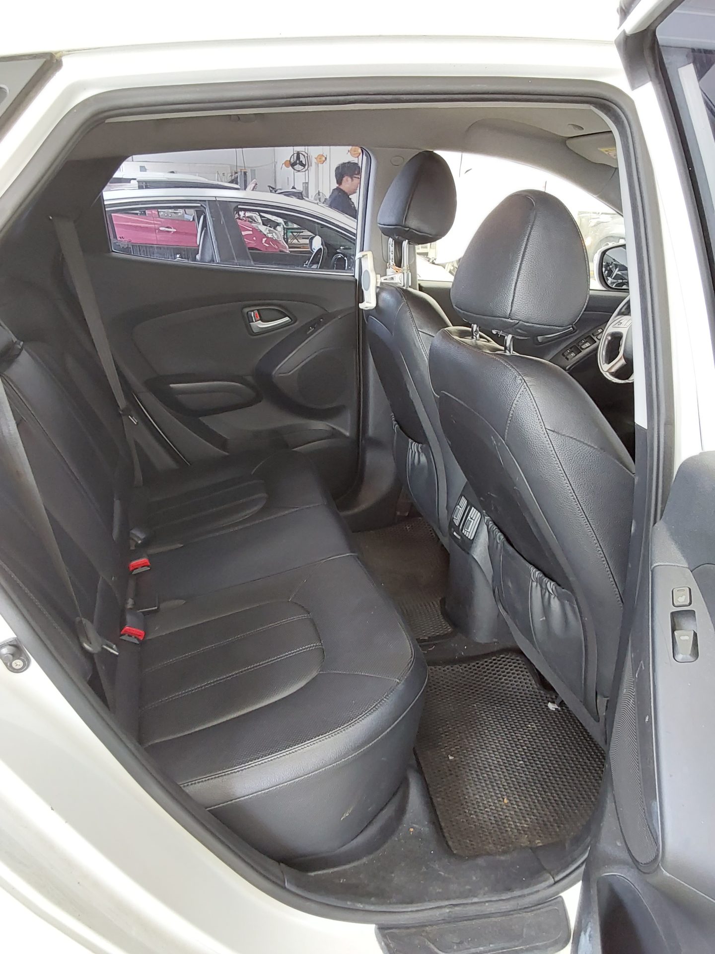 2014 - hyundai tucson