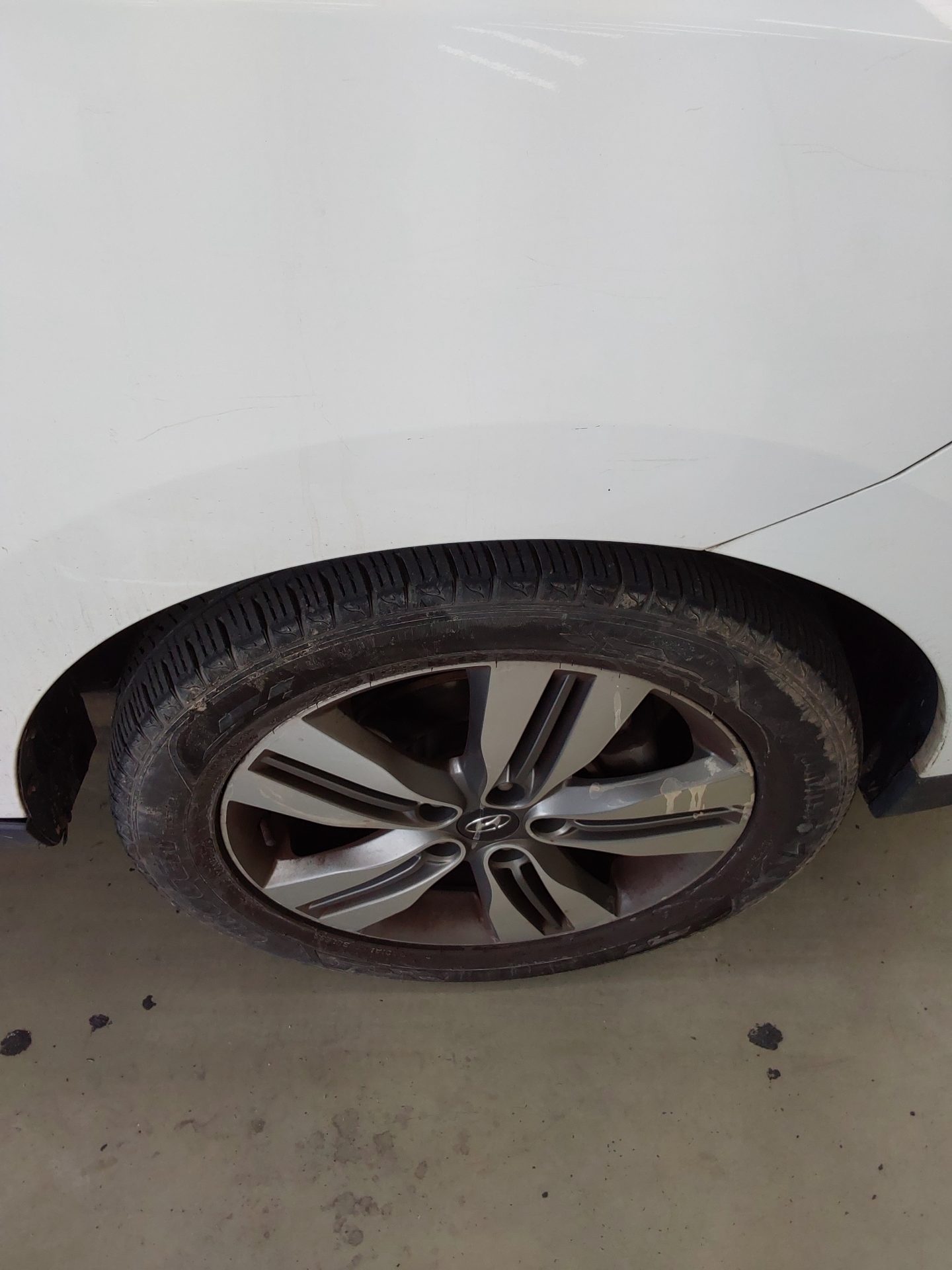 2014 - hyundai tucson