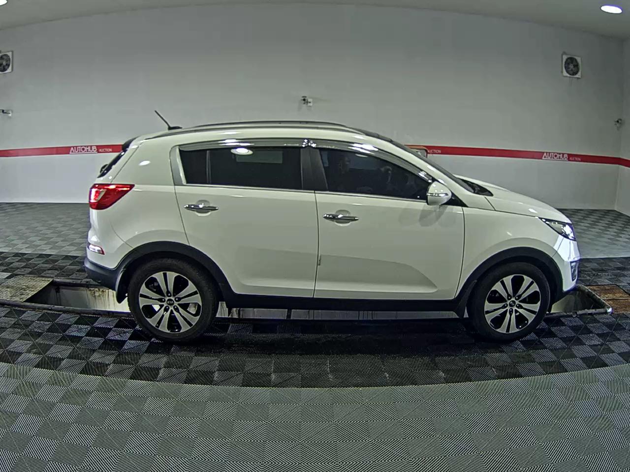 2011 - kia sportage