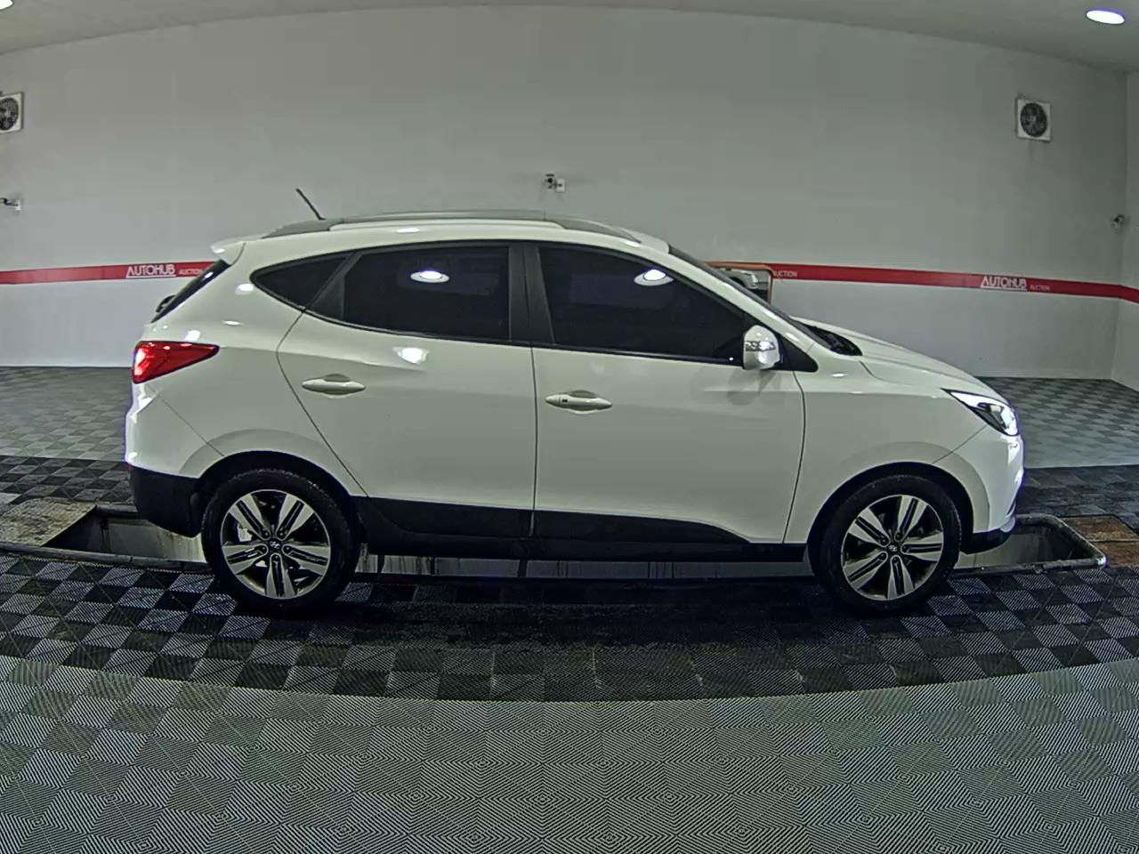 2014 - hyundai tucson