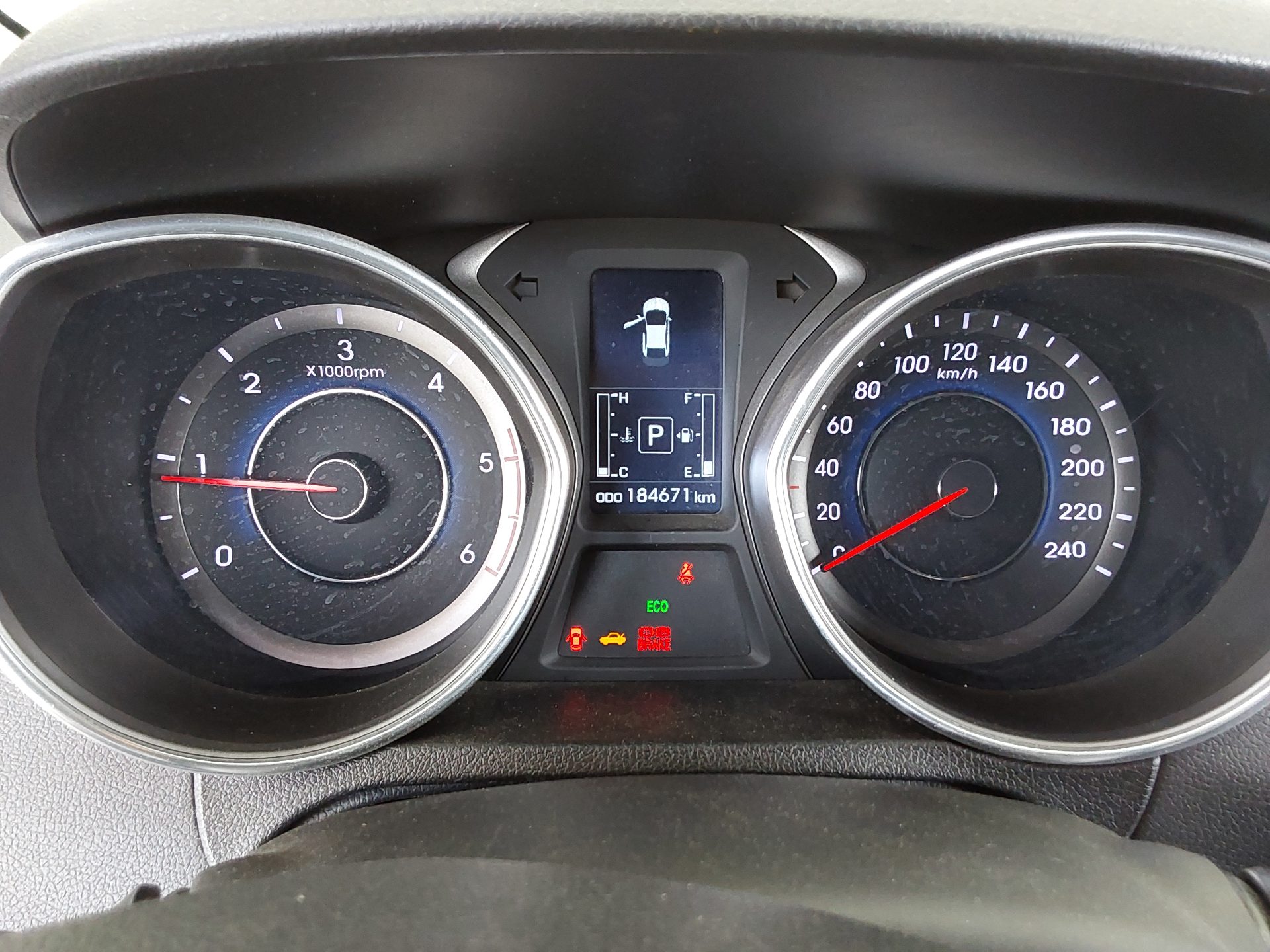 2014 - hyundai avante