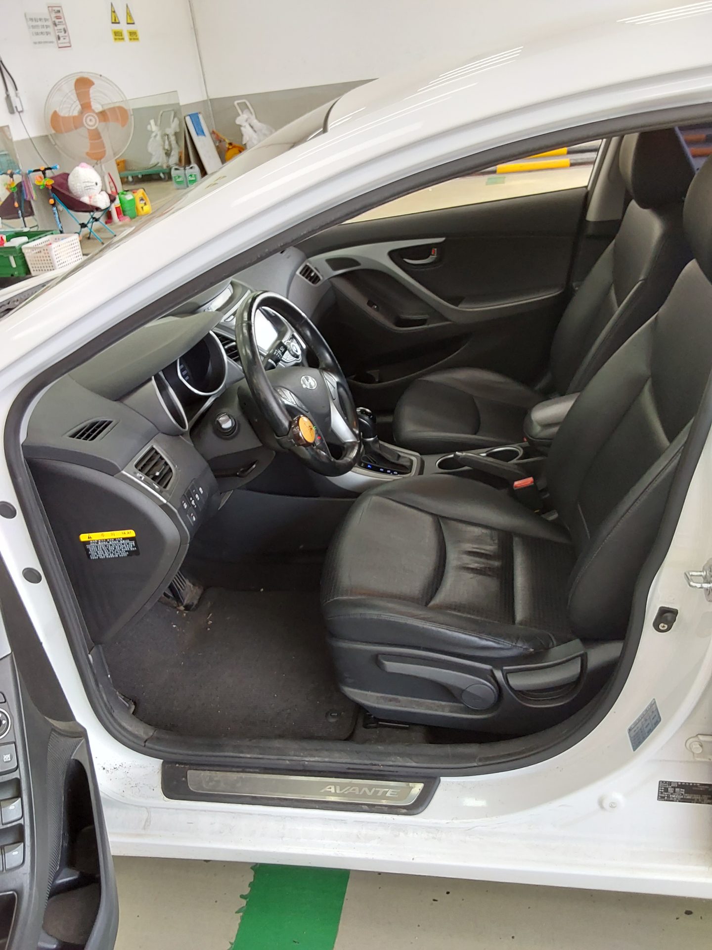 2014 - hyundai avante