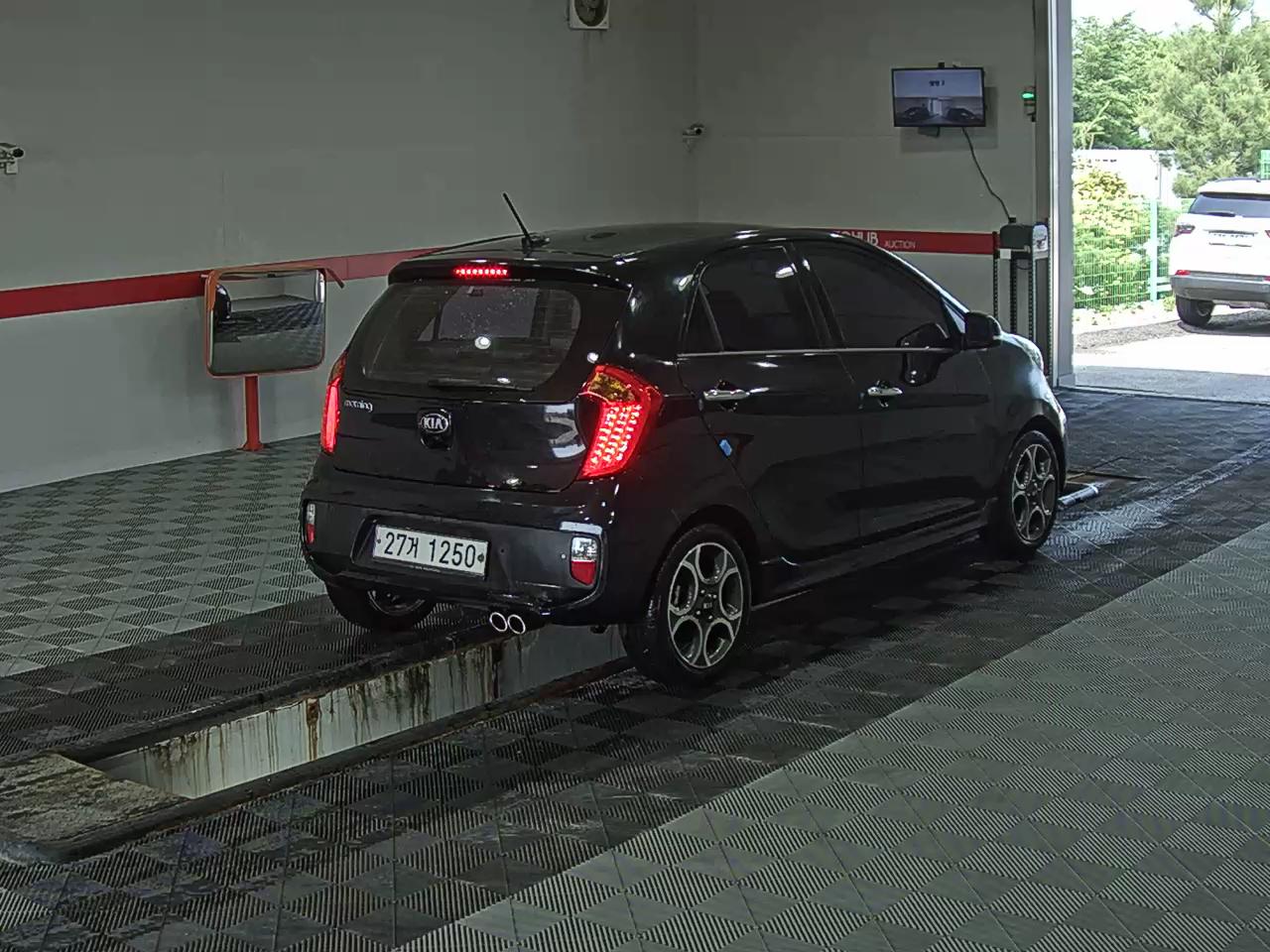 2015 - kia morning