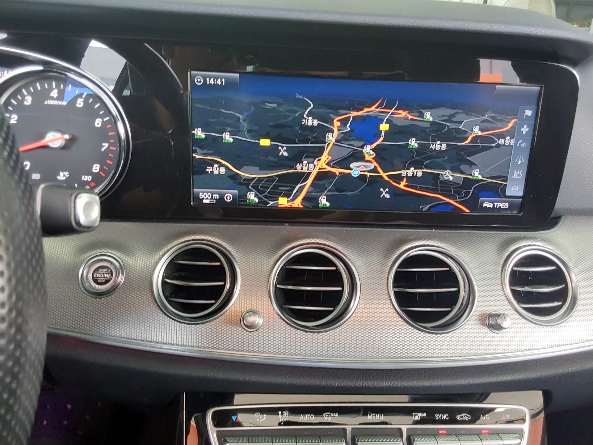 2017 - mercedes-benz e200