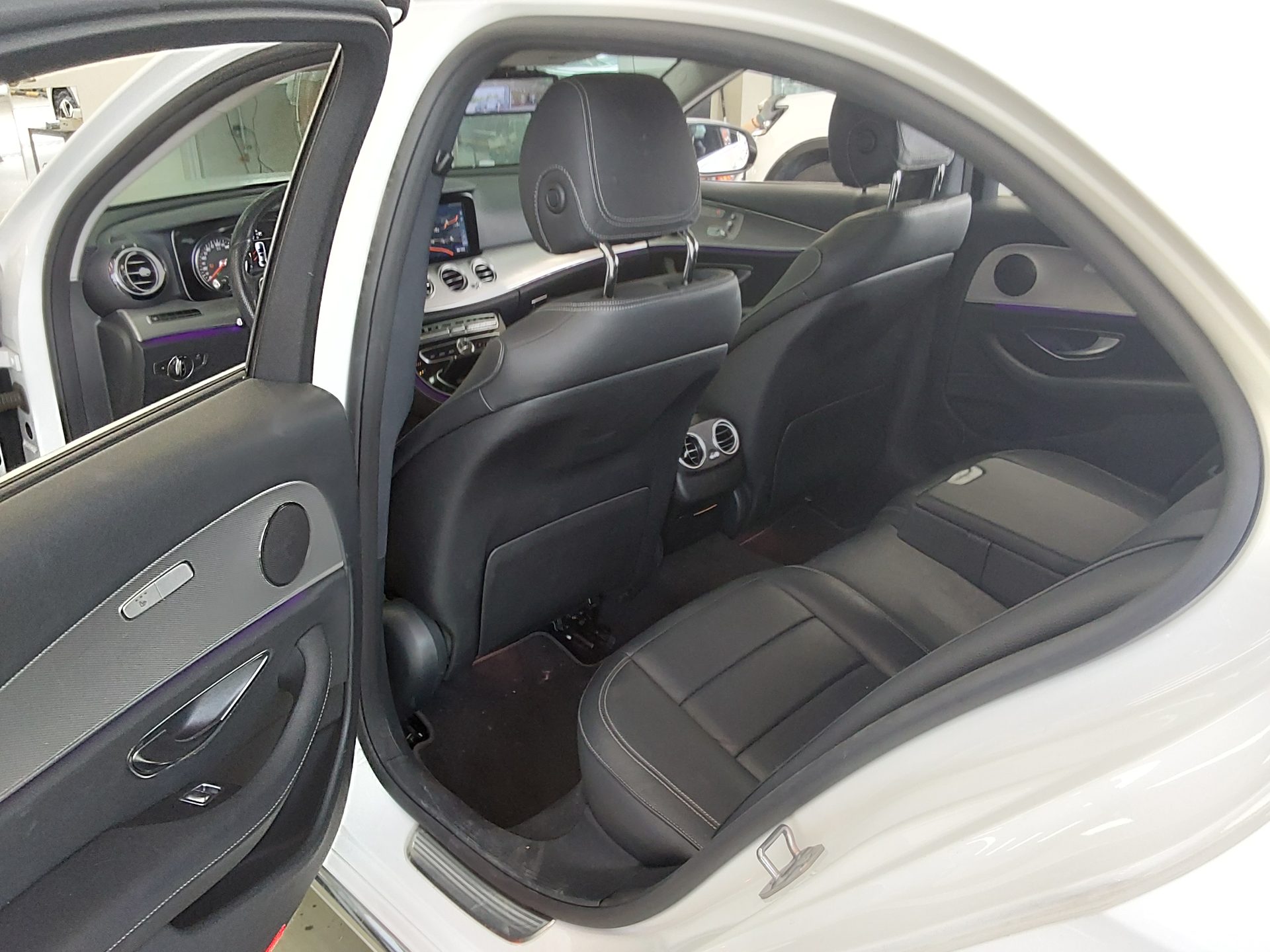 2017 - mercedes-benz e200