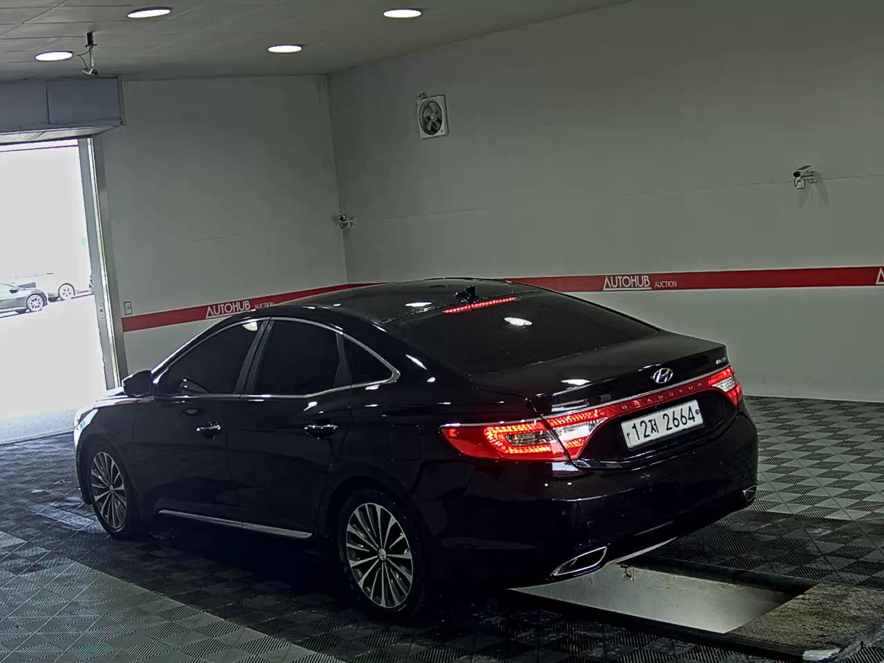 2014 - hyundai grandeur