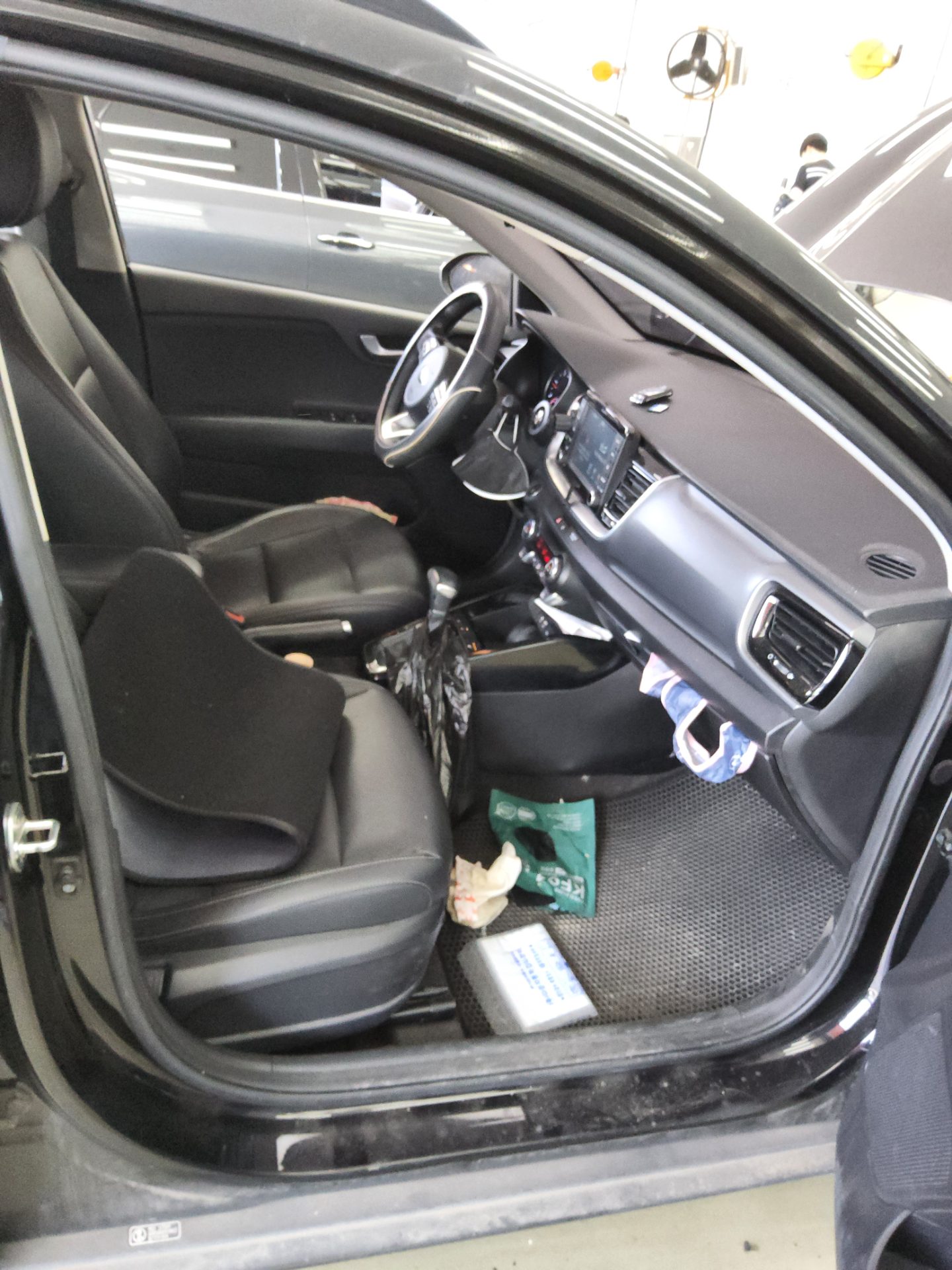 2018 - kia stonic