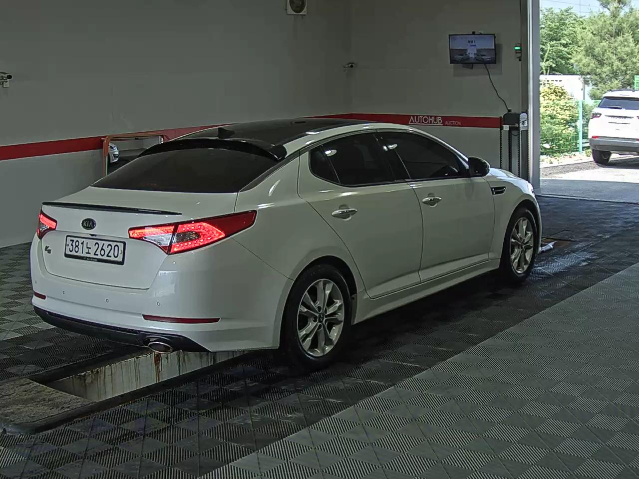 2011 - kia k5