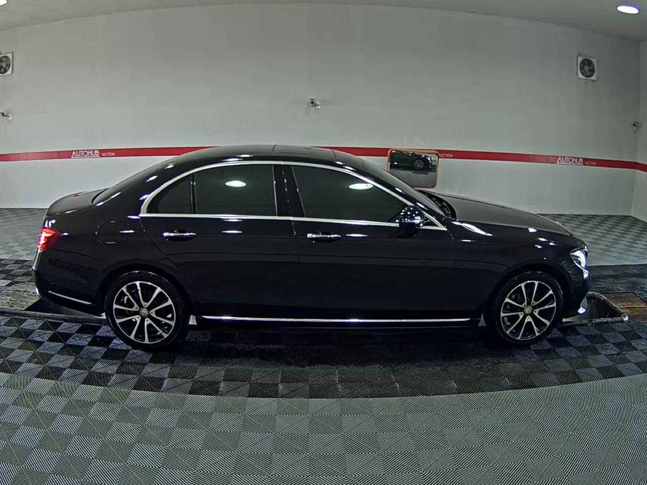 2017 - mercedes-benz e220d