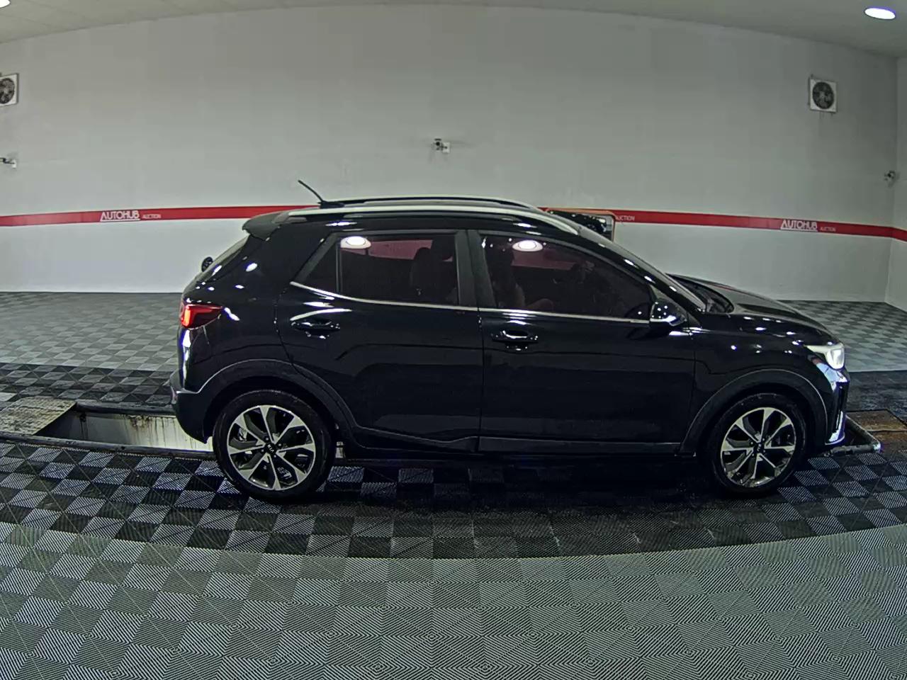 2018 - kia stonic
