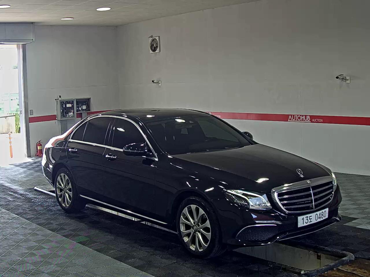 2017 - mercedes-benz e300
