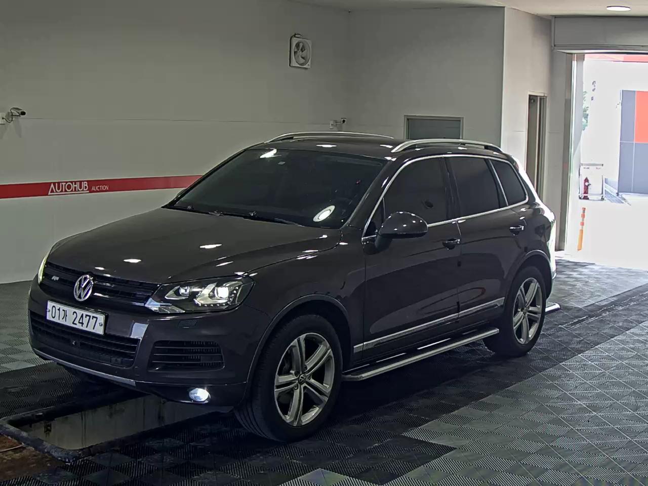 VOLKSWAGEN TOUAREG (2ND GEN) V6 TDI BLUEMOTION