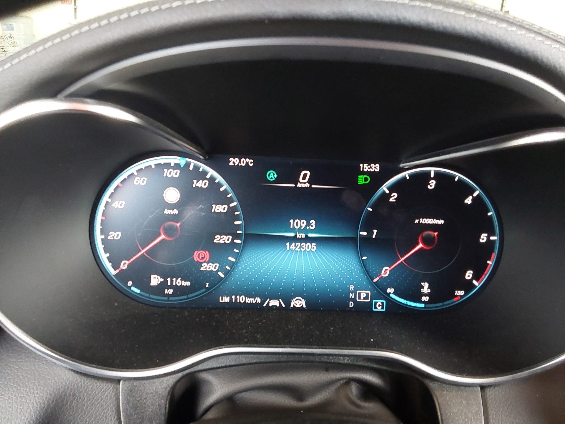 2022 - mercedes-benz glc 220d