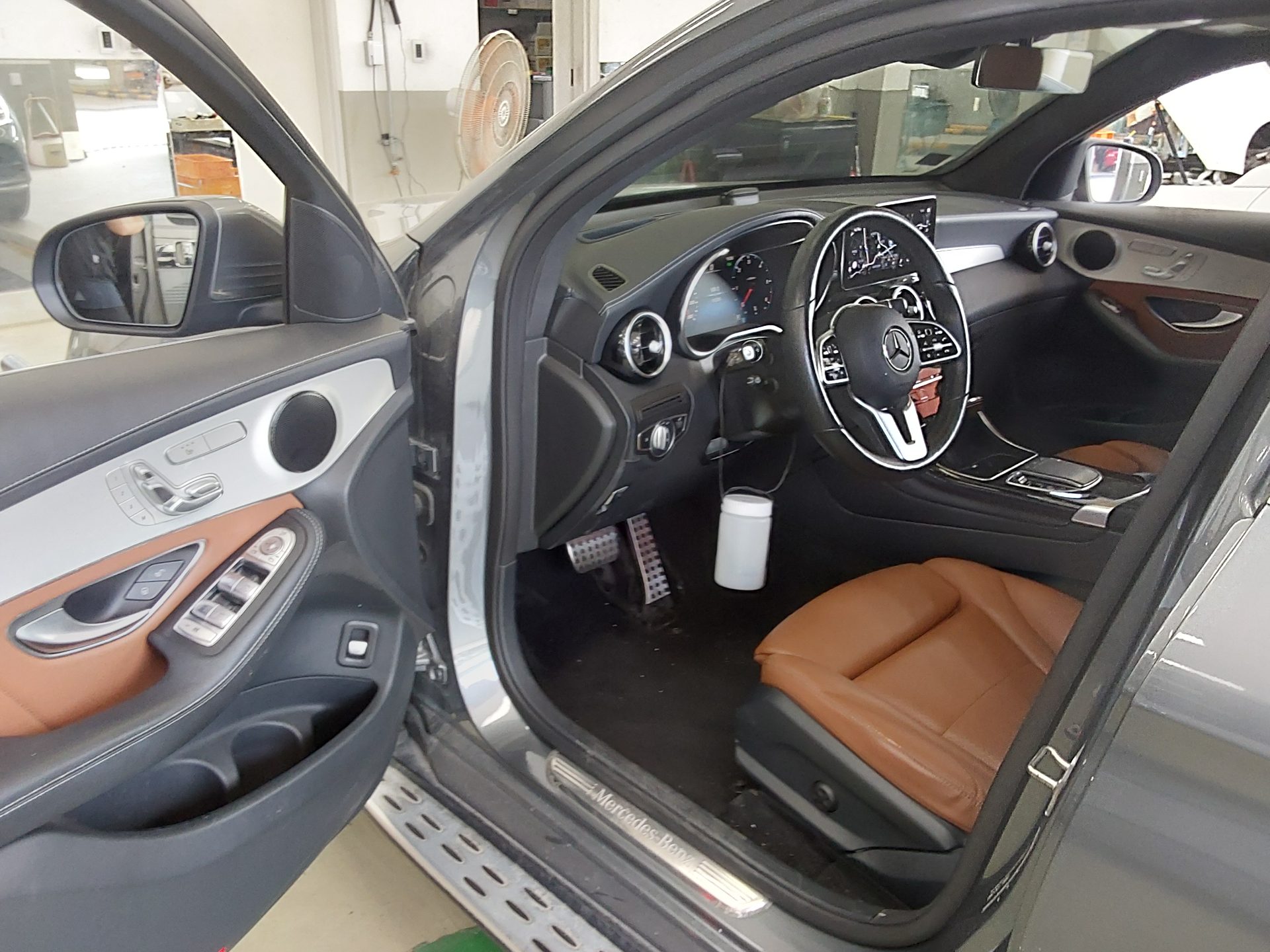 2022 - mercedes-benz glc 220d