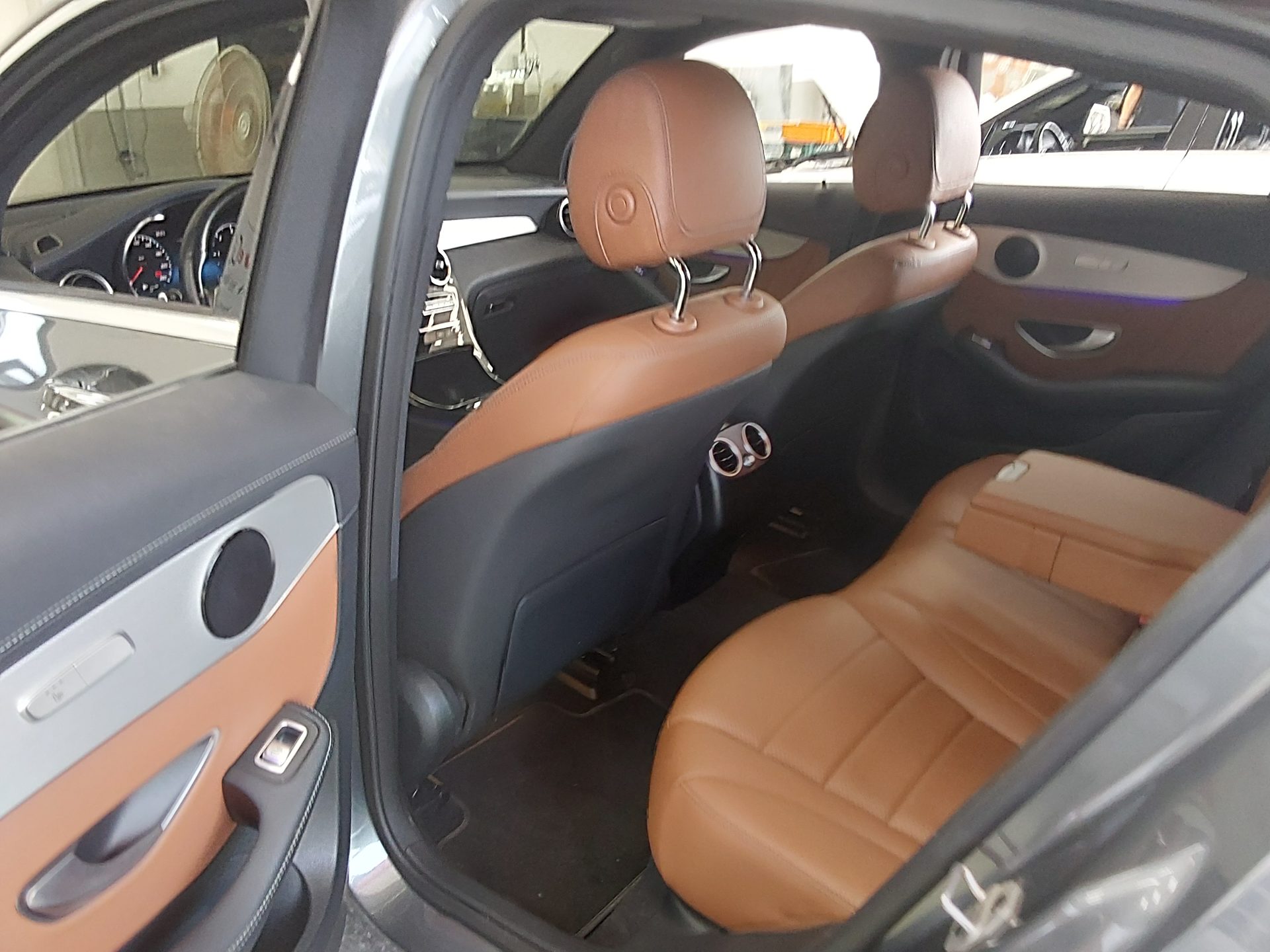 2022 - mercedes-benz glc 220d
