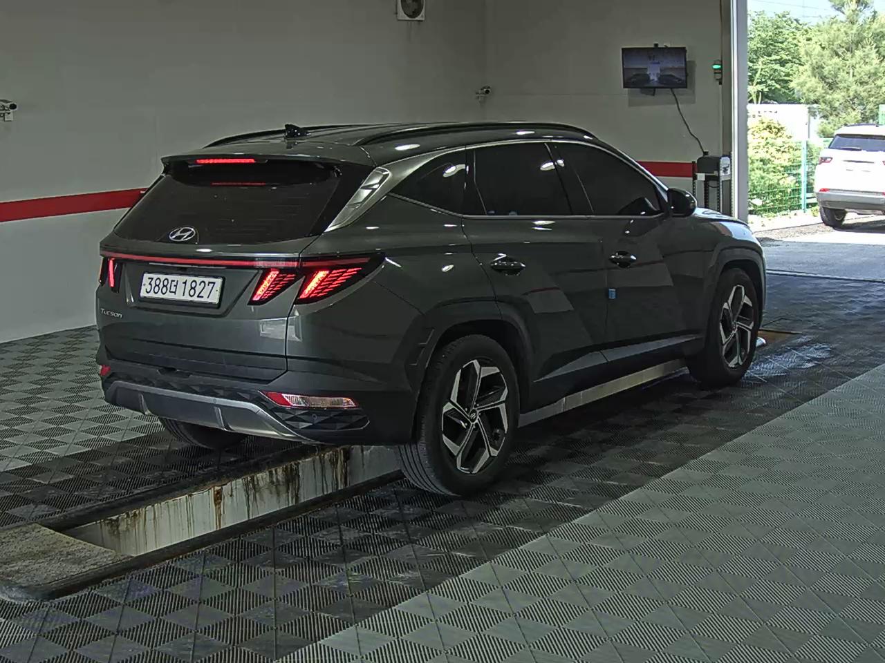 2022 - hyundai tucson