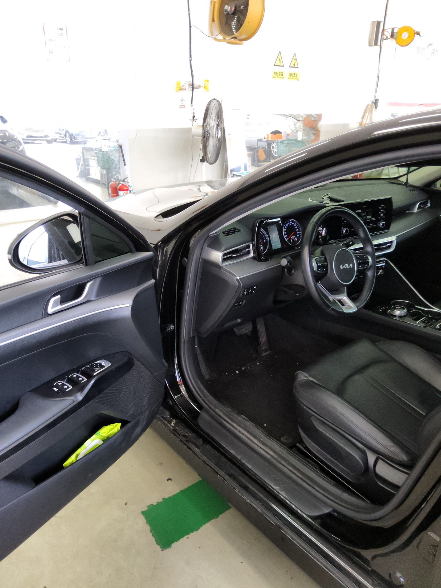 2022 - kia k5