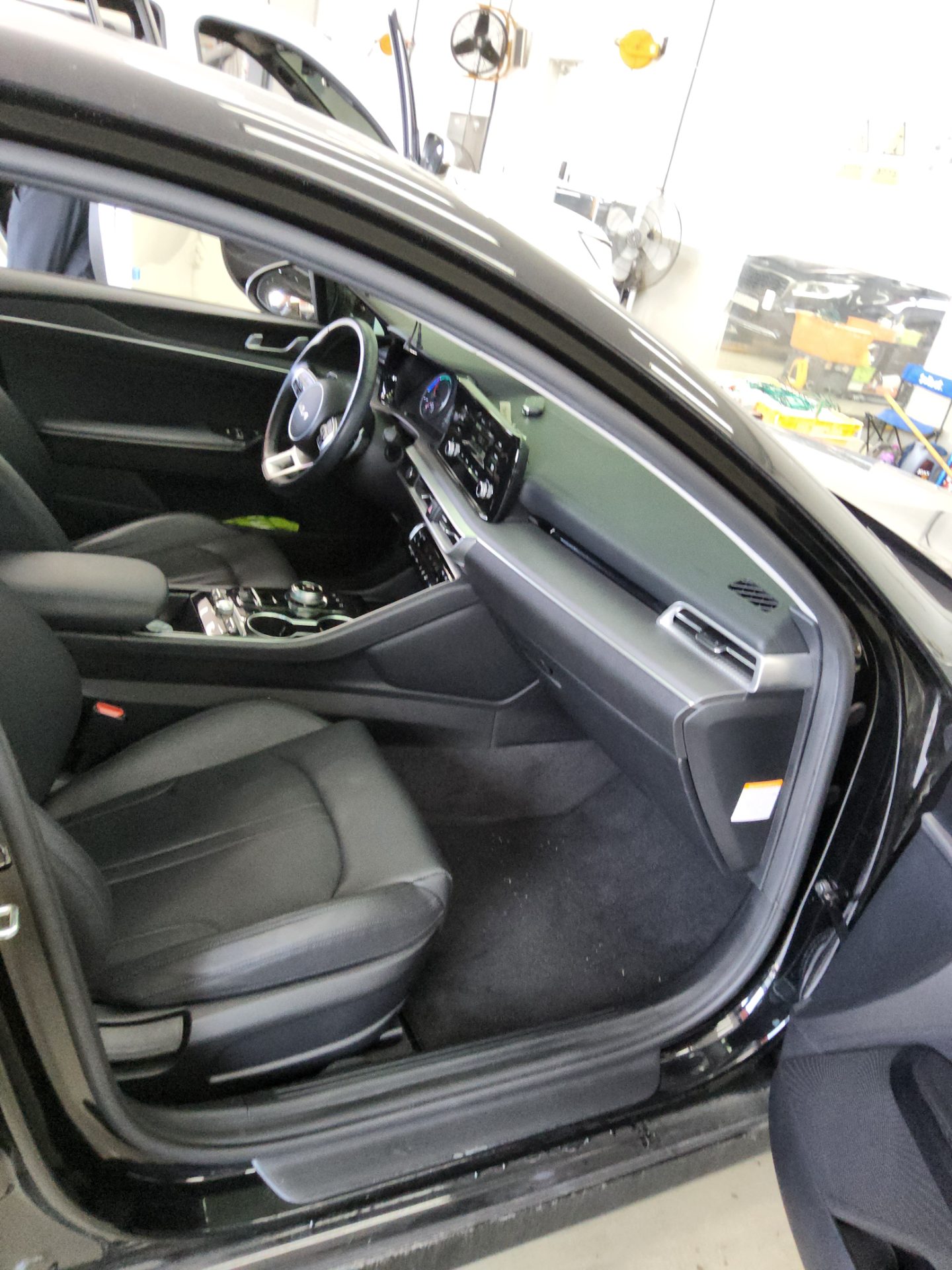 2022 - kia k5