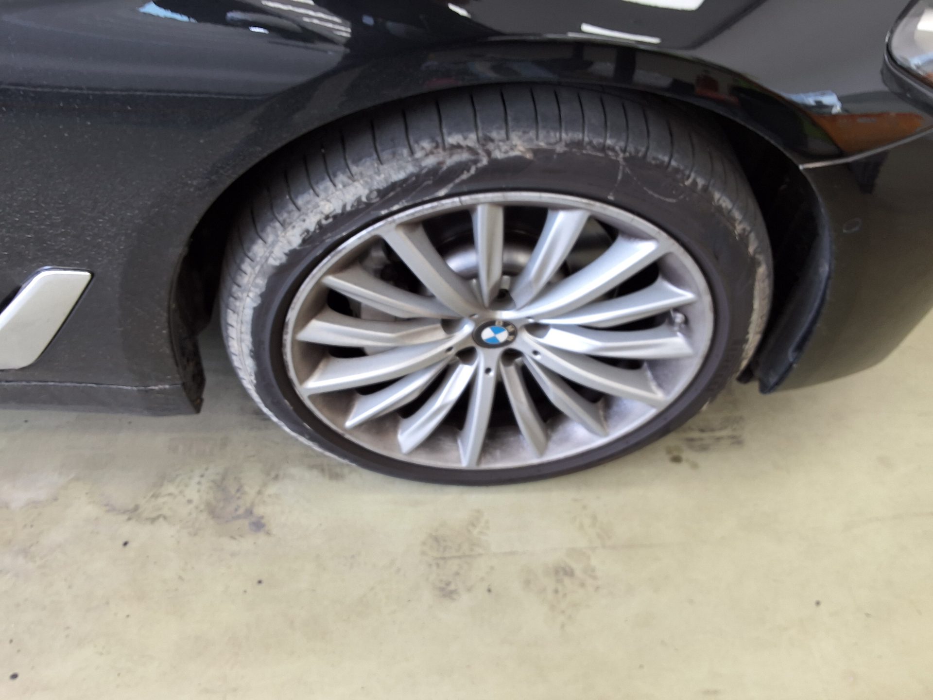 2023 - bmw m5