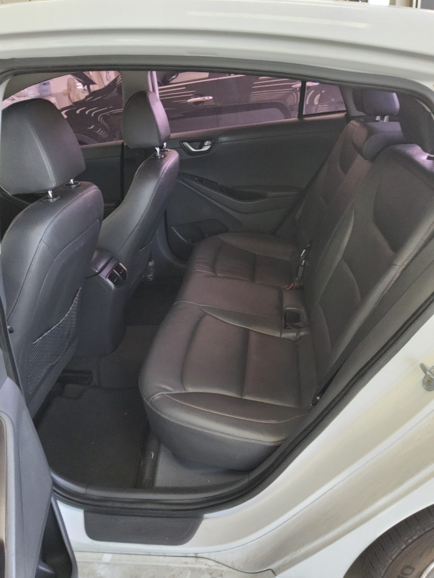 2017 - hyundai ioniq