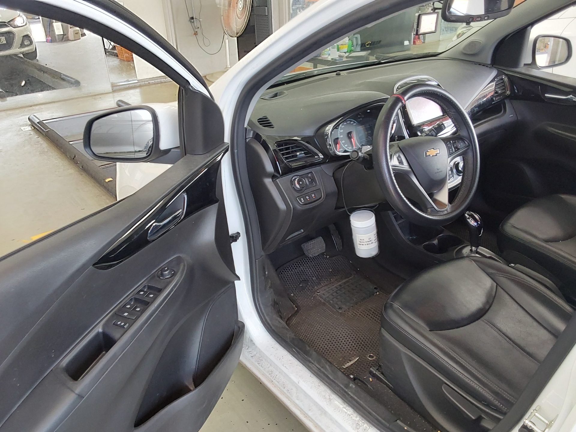 2017 - chevrolet spark