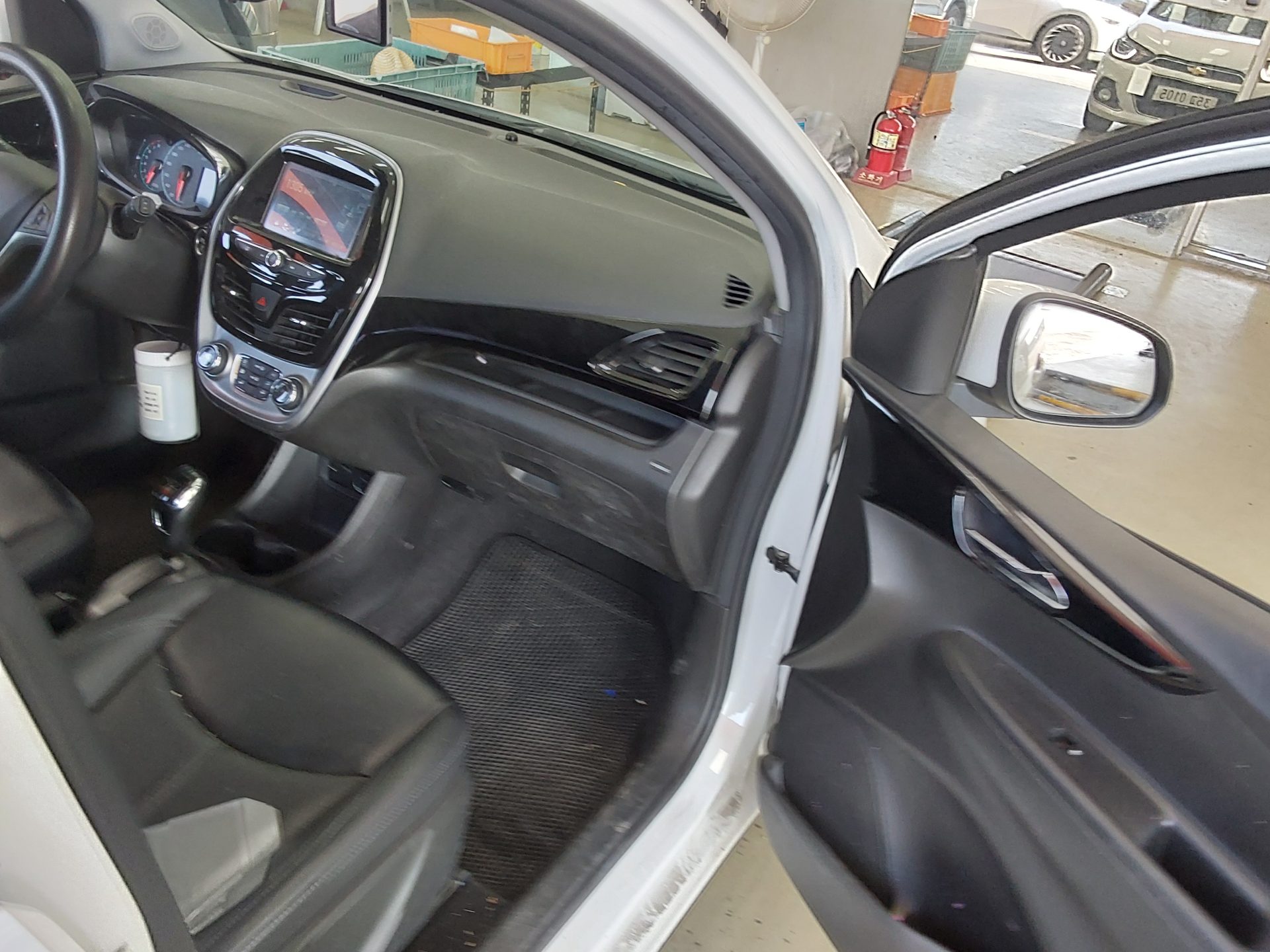 2017 - chevrolet spark
