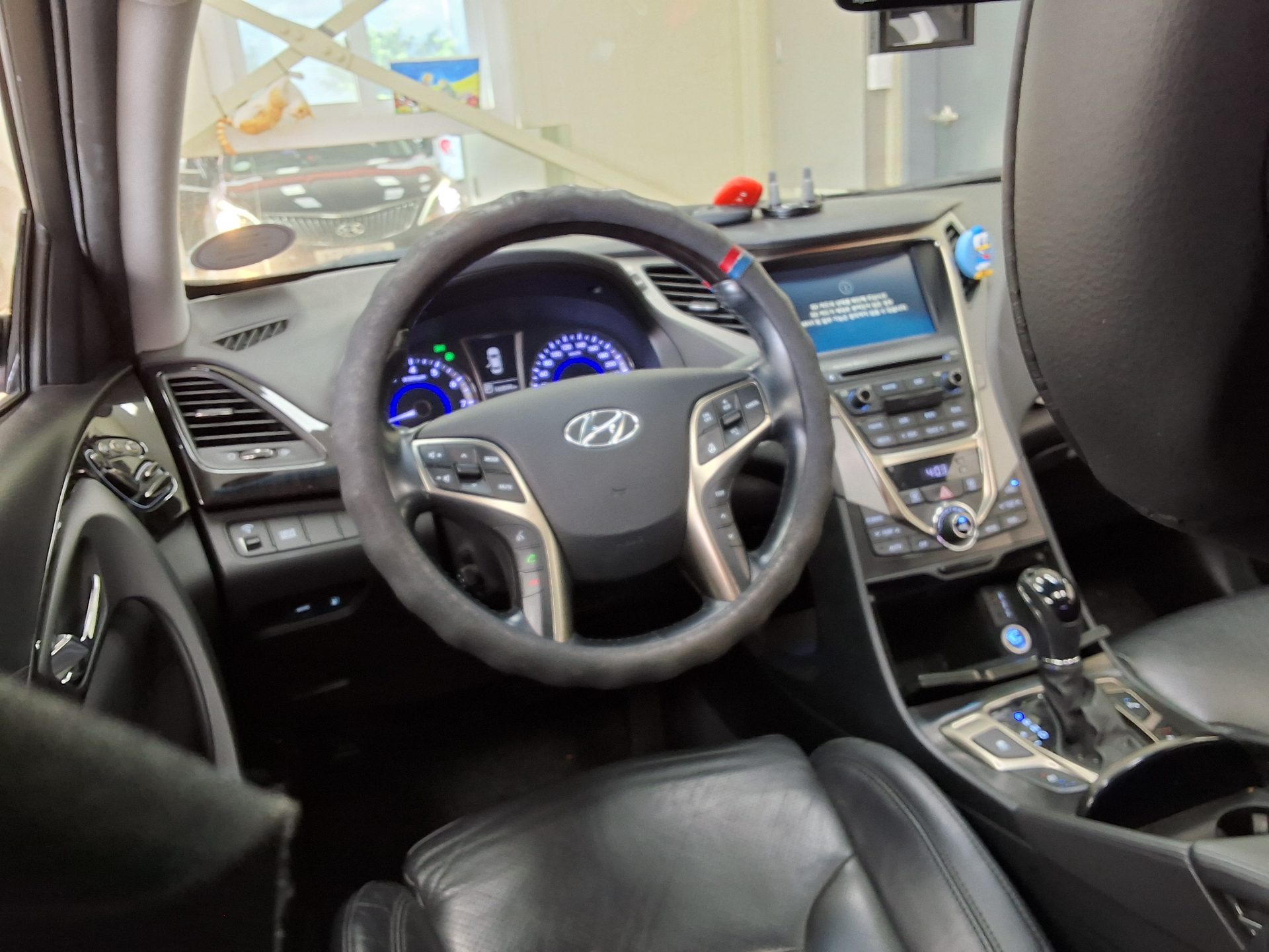 2014 - hyundai grandeur