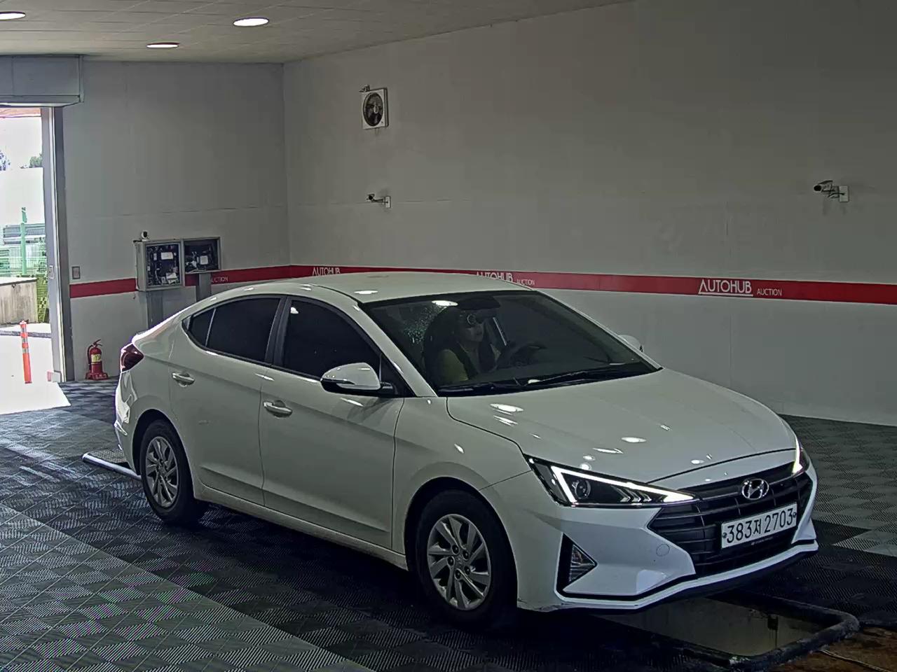 2019 - hyundai avante